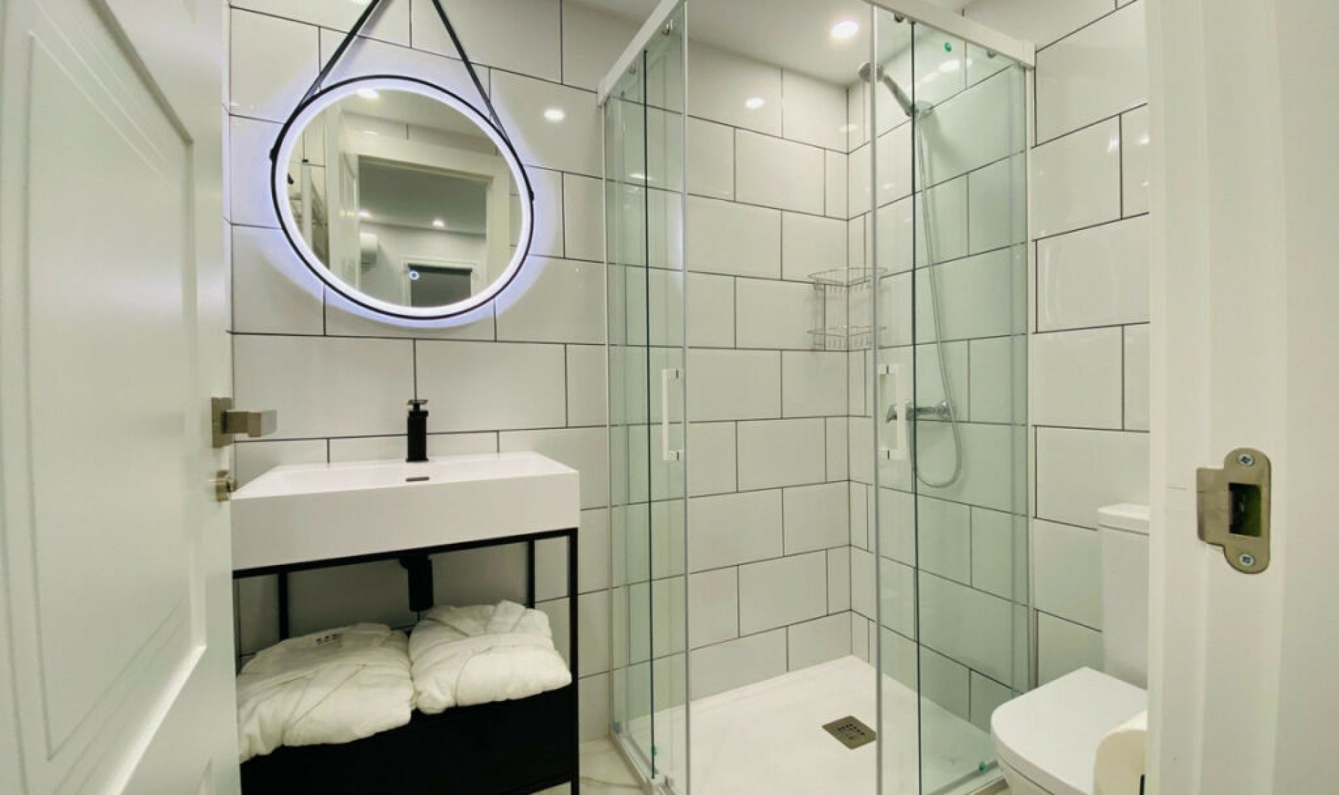 Resale - House -
Marbella