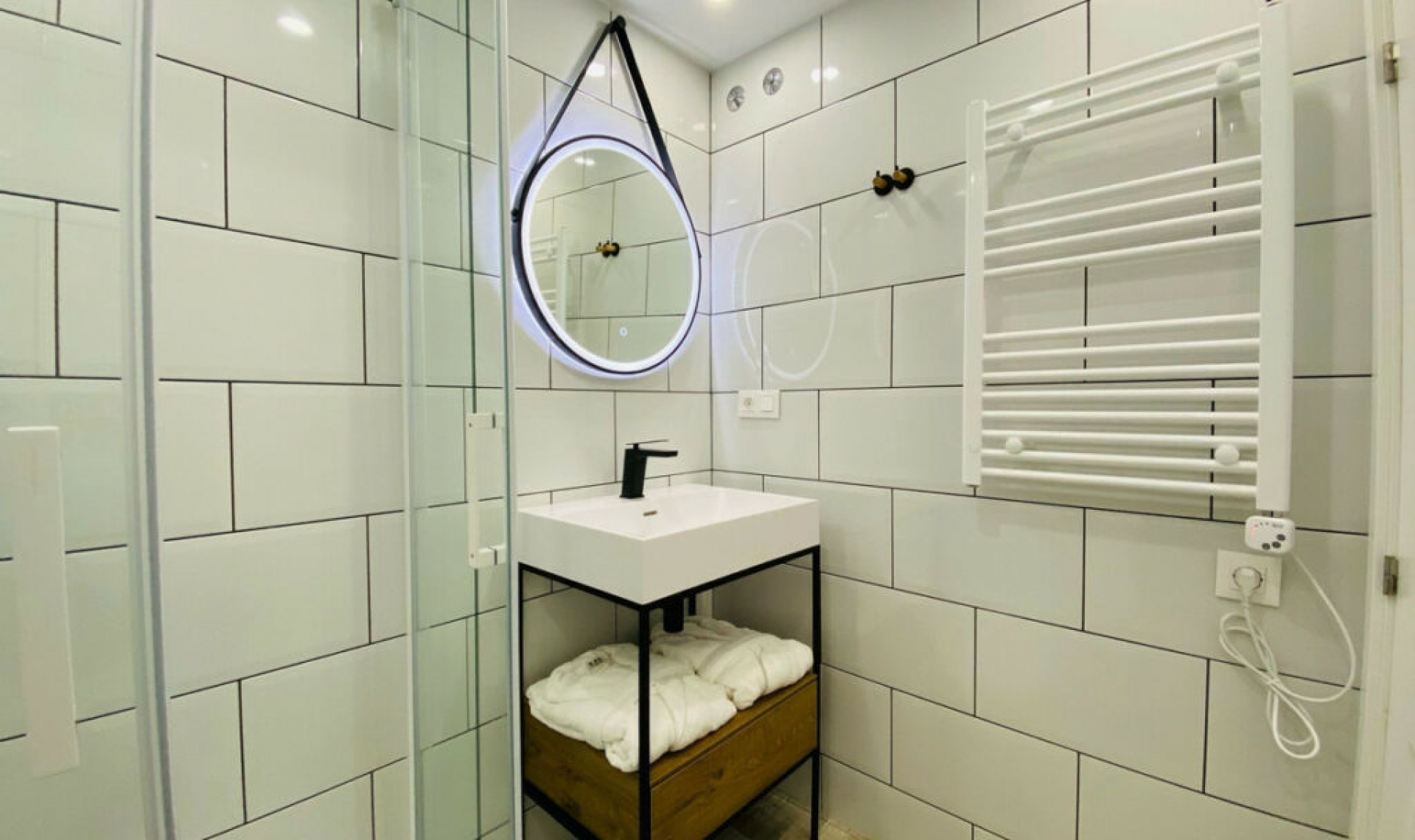 Resale - House -
Marbella