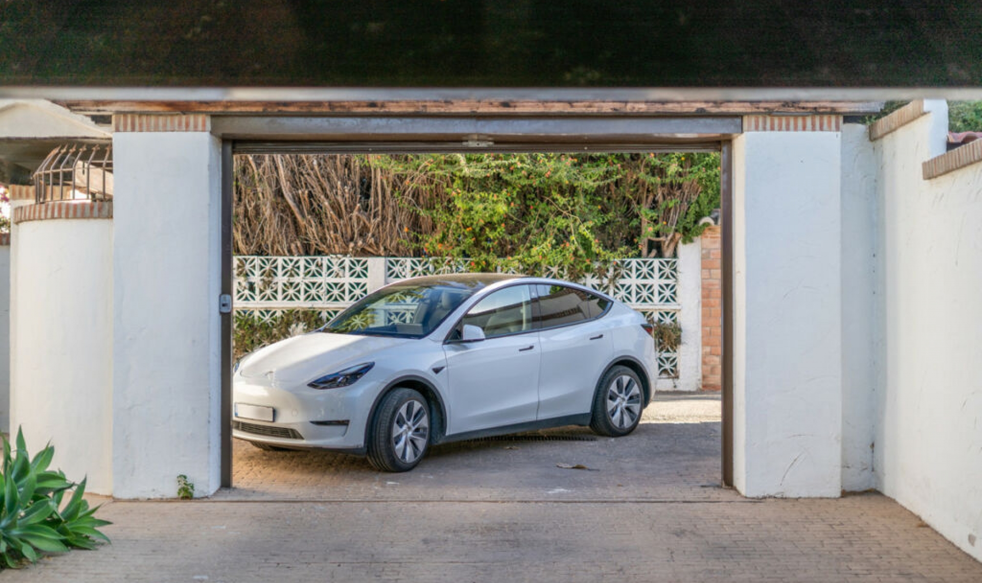 Resale - House -
Marbella