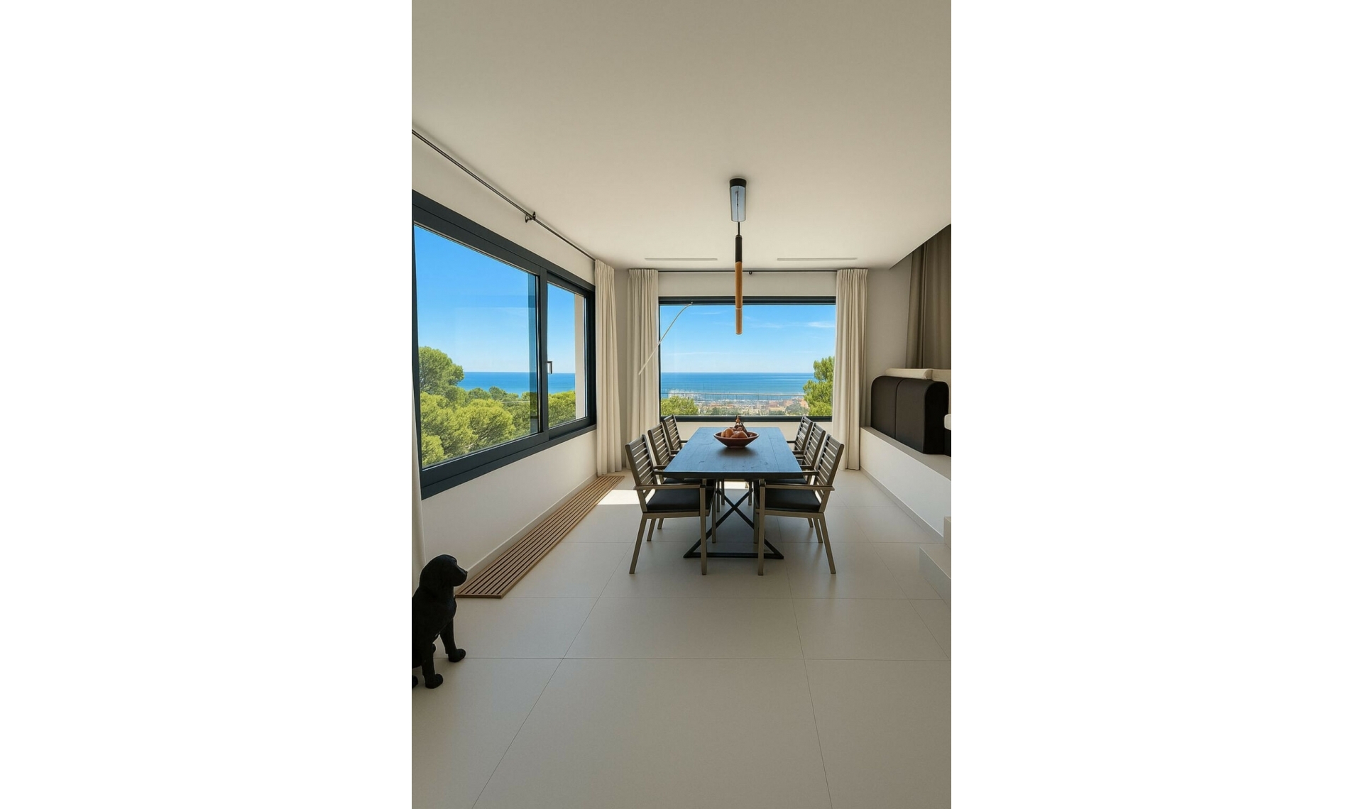 Resale - House -
Marbella
