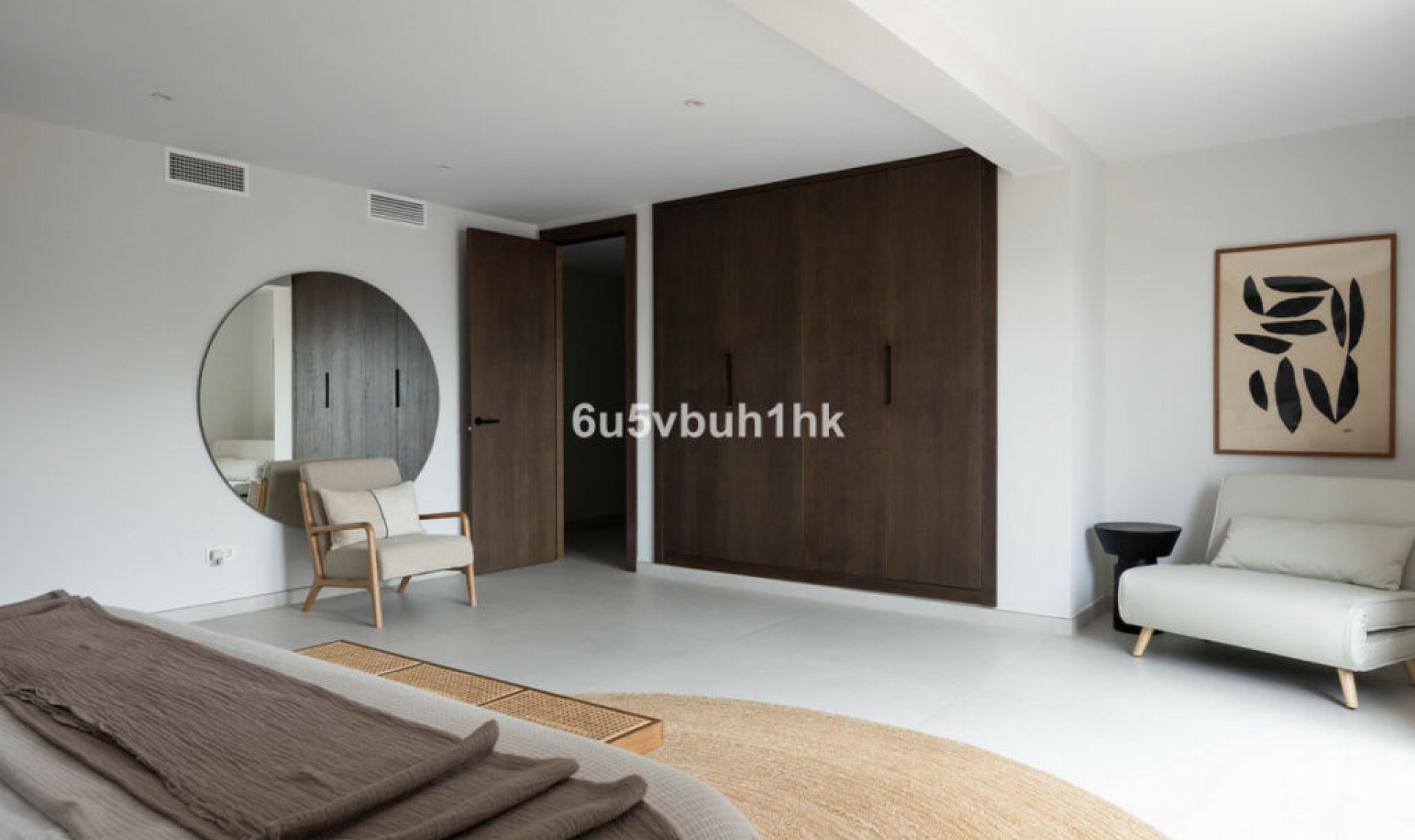 Resale - House -
Marbella