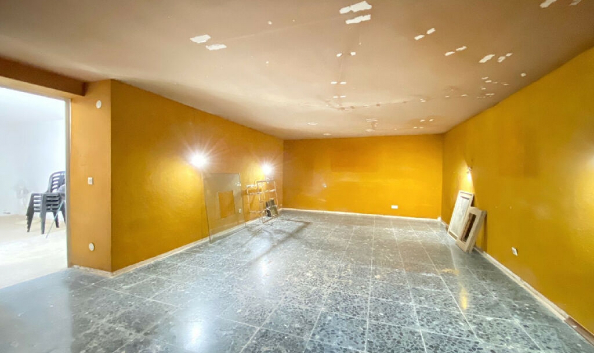 Resale - House -
Marbella