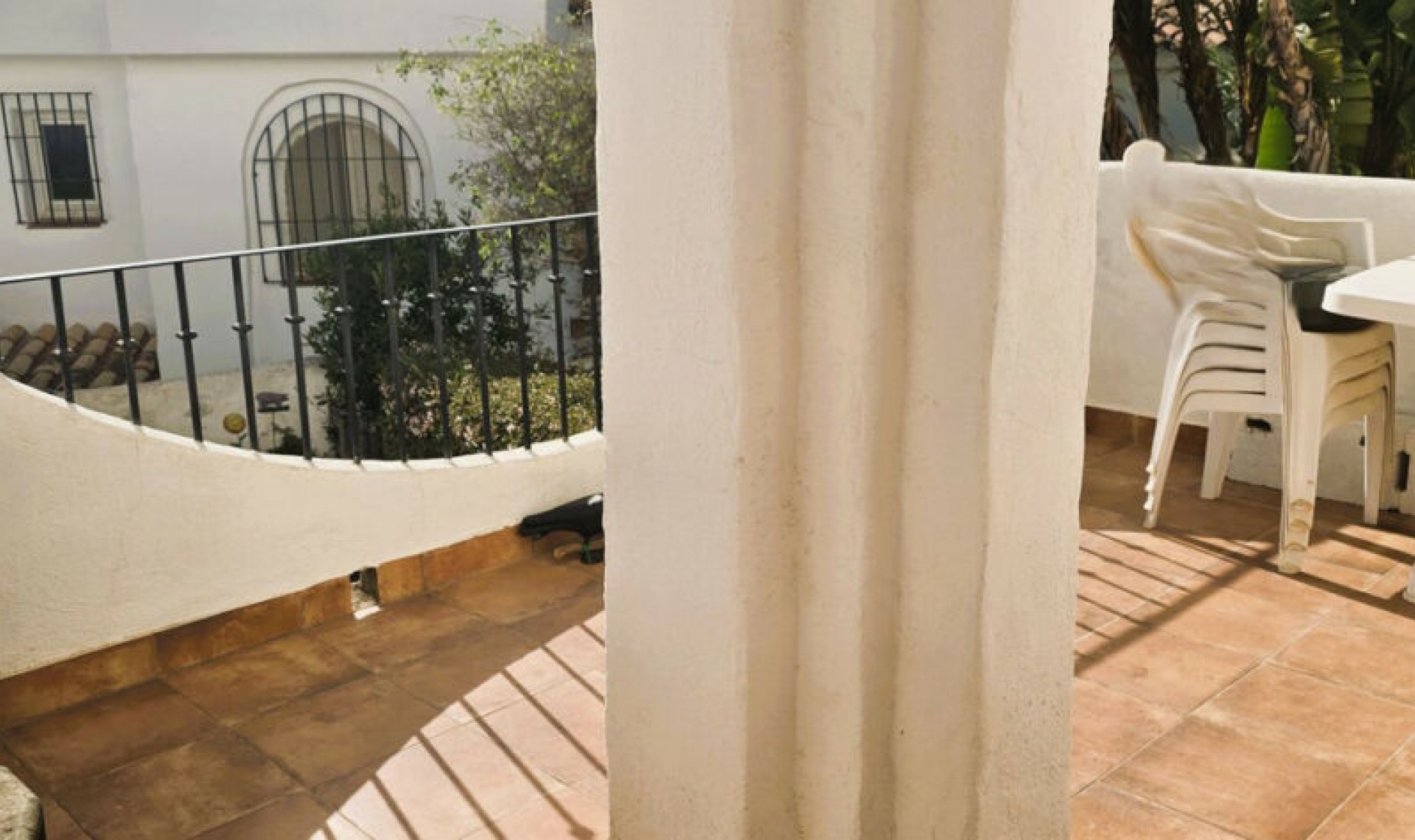 Resale - House -
Marbella