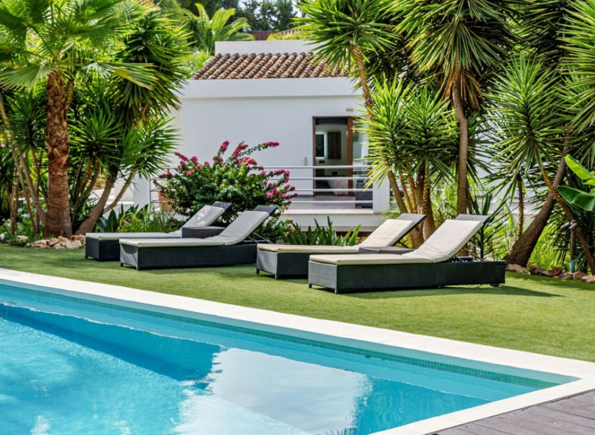 Resale - House -
Marbella