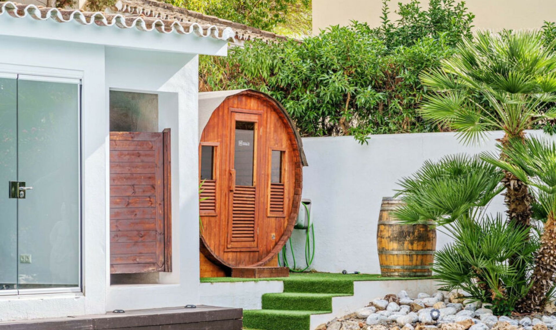 Resale - House -
Marbella