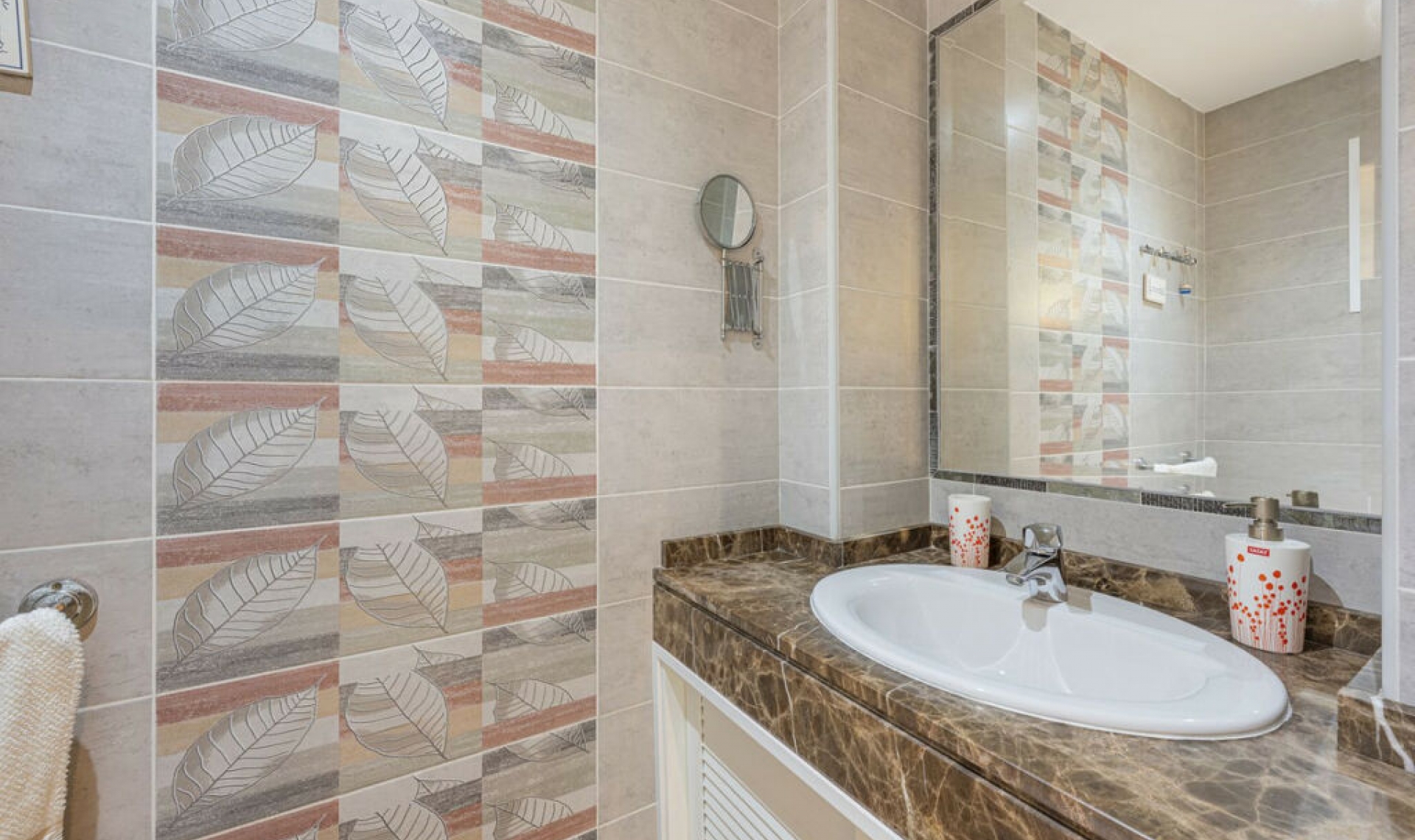 Resale - House -
Marbella