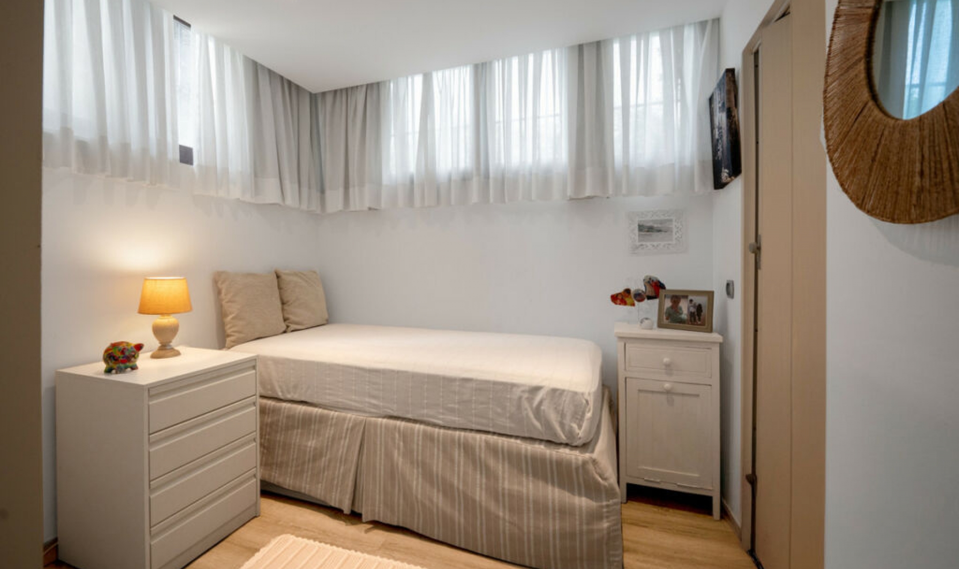 Resale - House -
Marbella