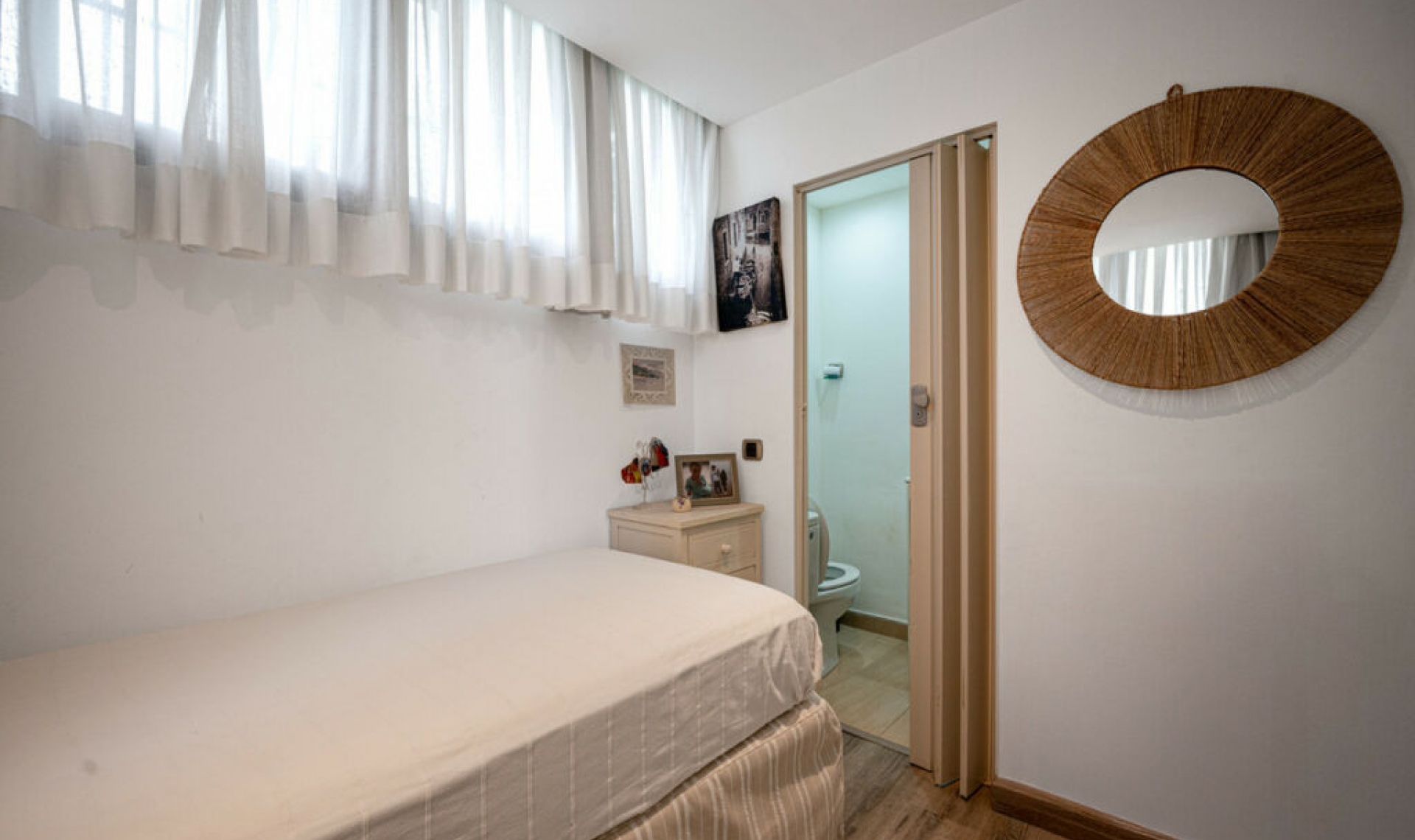 Resale - House -
Marbella