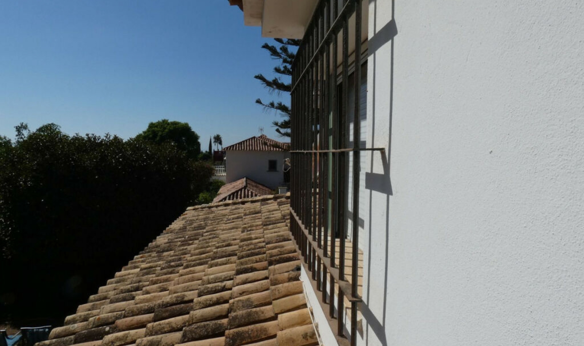 Resale - House -
Marbella