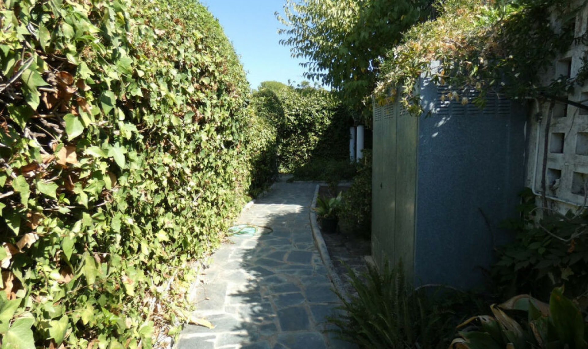 Resale - House -
Marbella