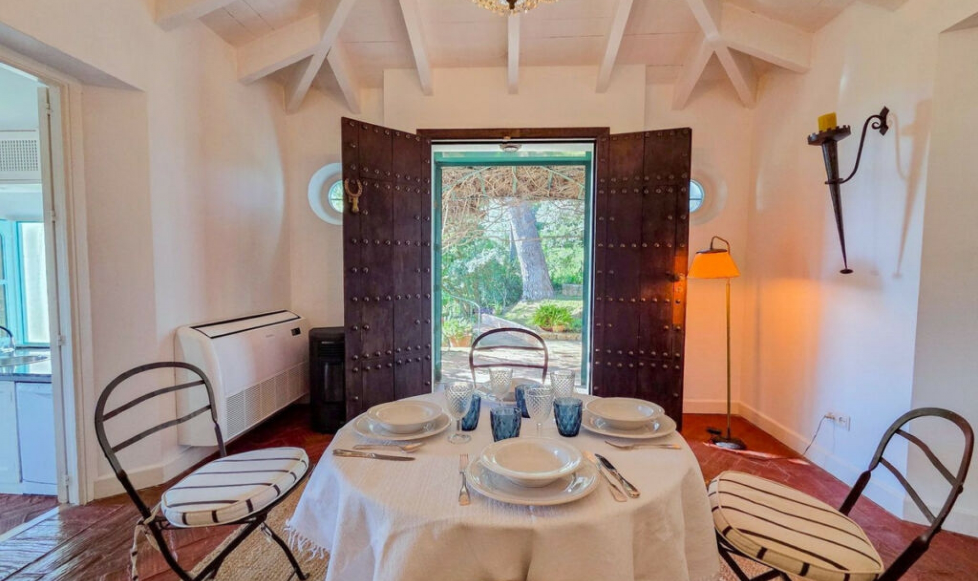 Resale - House -
Marbella