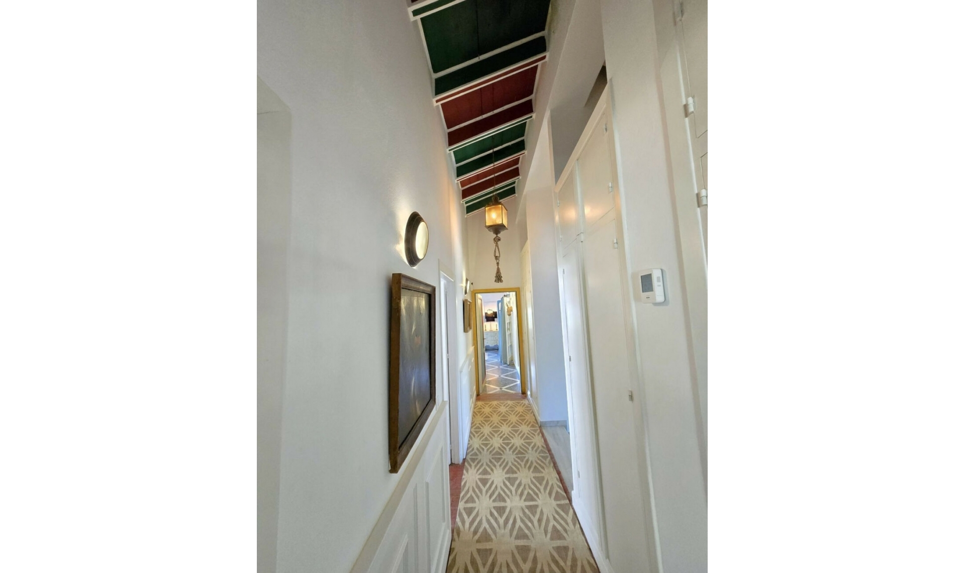 Resale - House -
Marbella