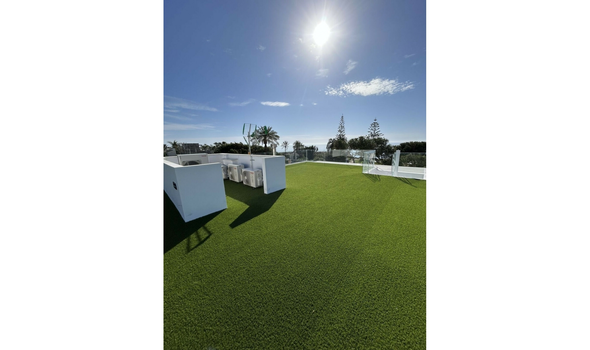 Resale - House -
Marbesa