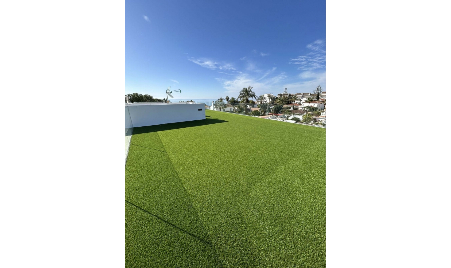 Resale - House -
Marbesa