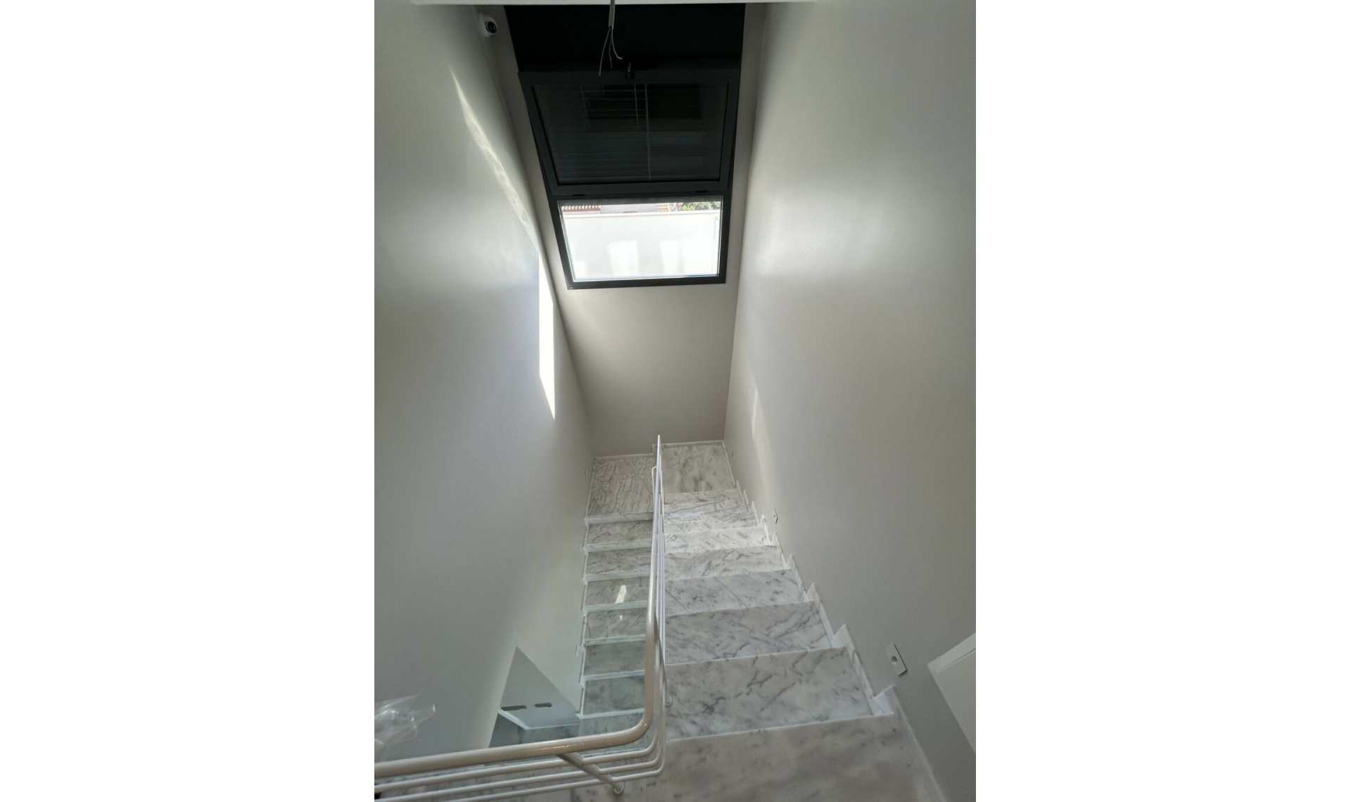 Resale - House -
Marbesa