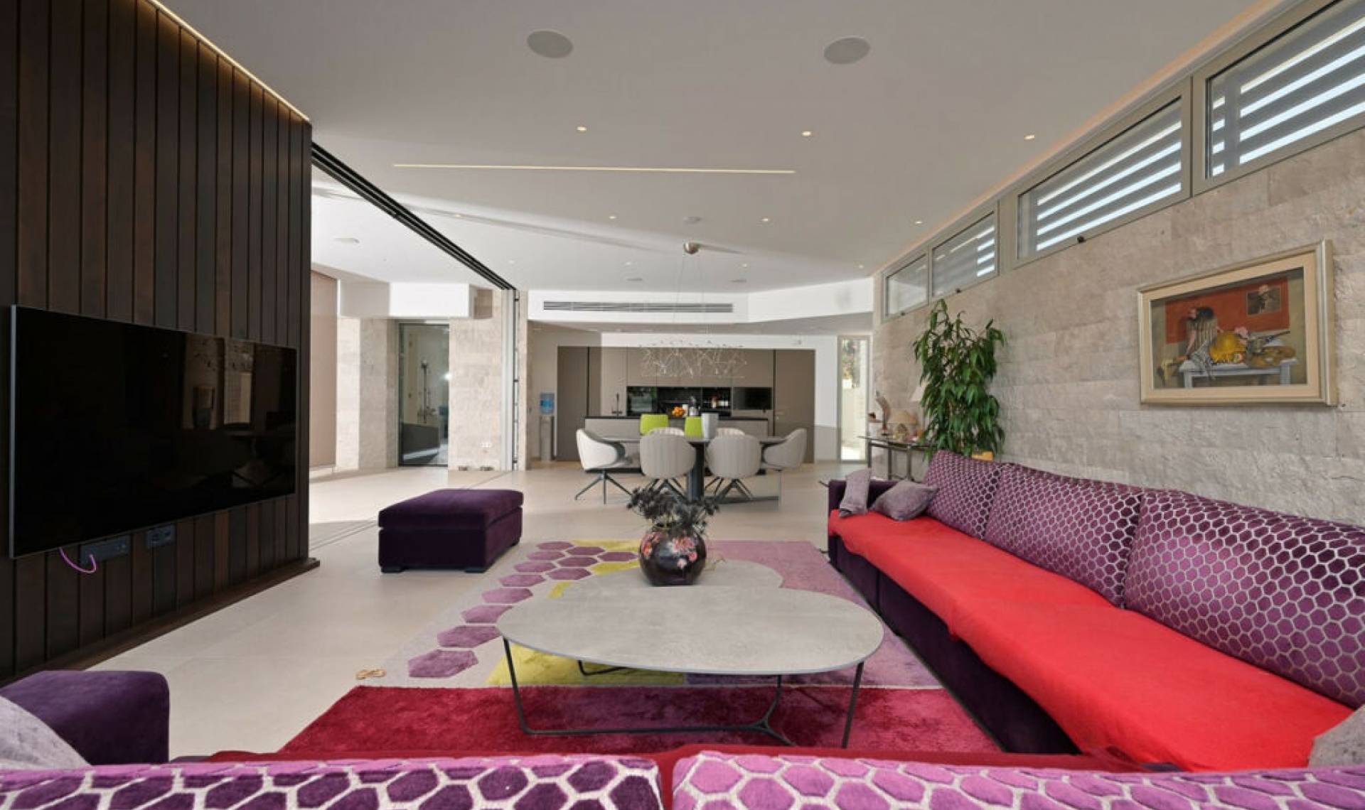 Resale - House -
Marbesa