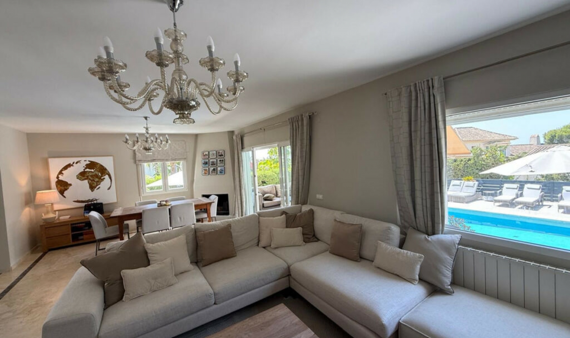 Resale - House -
Marbesa
