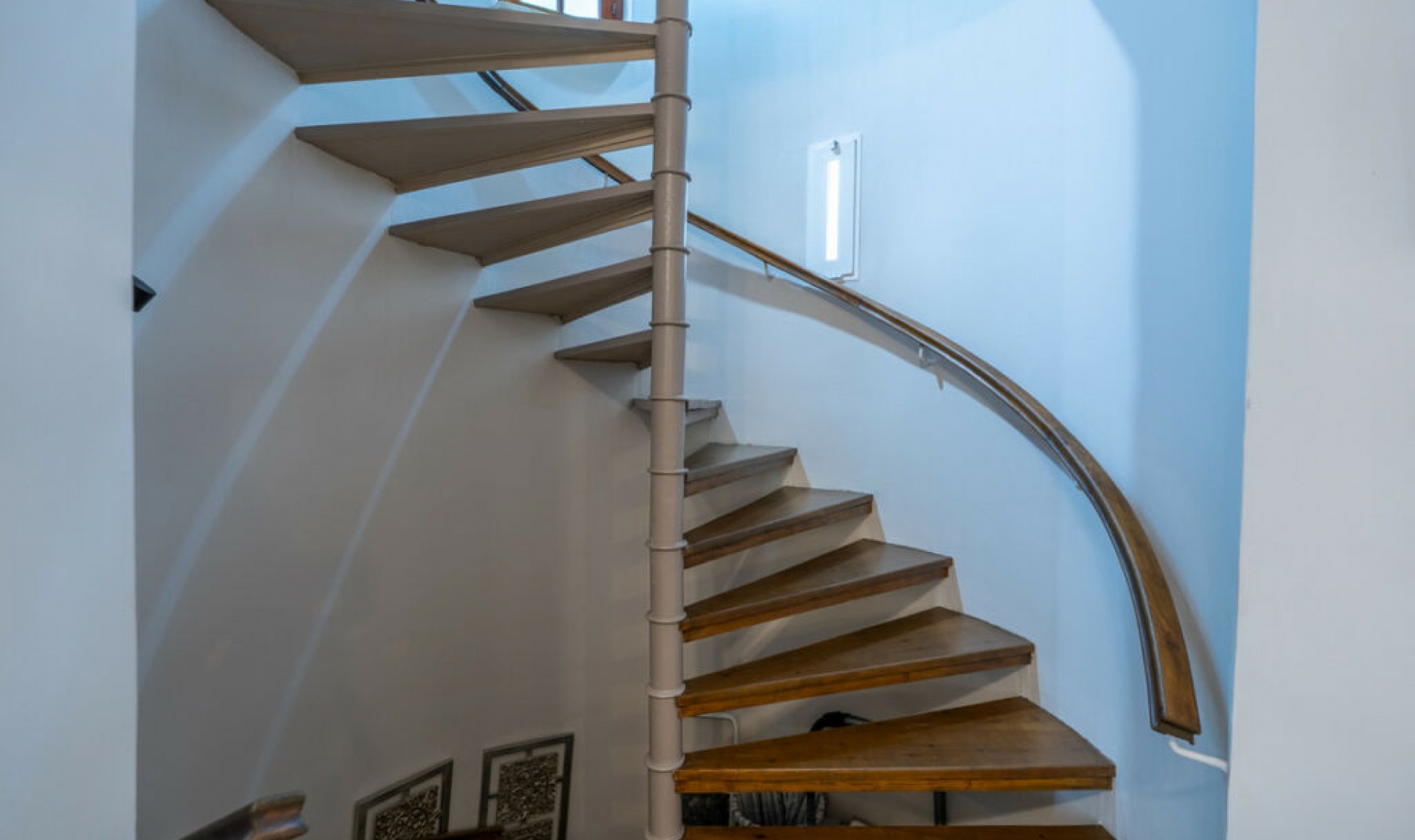 Resale - House -
Marbesa