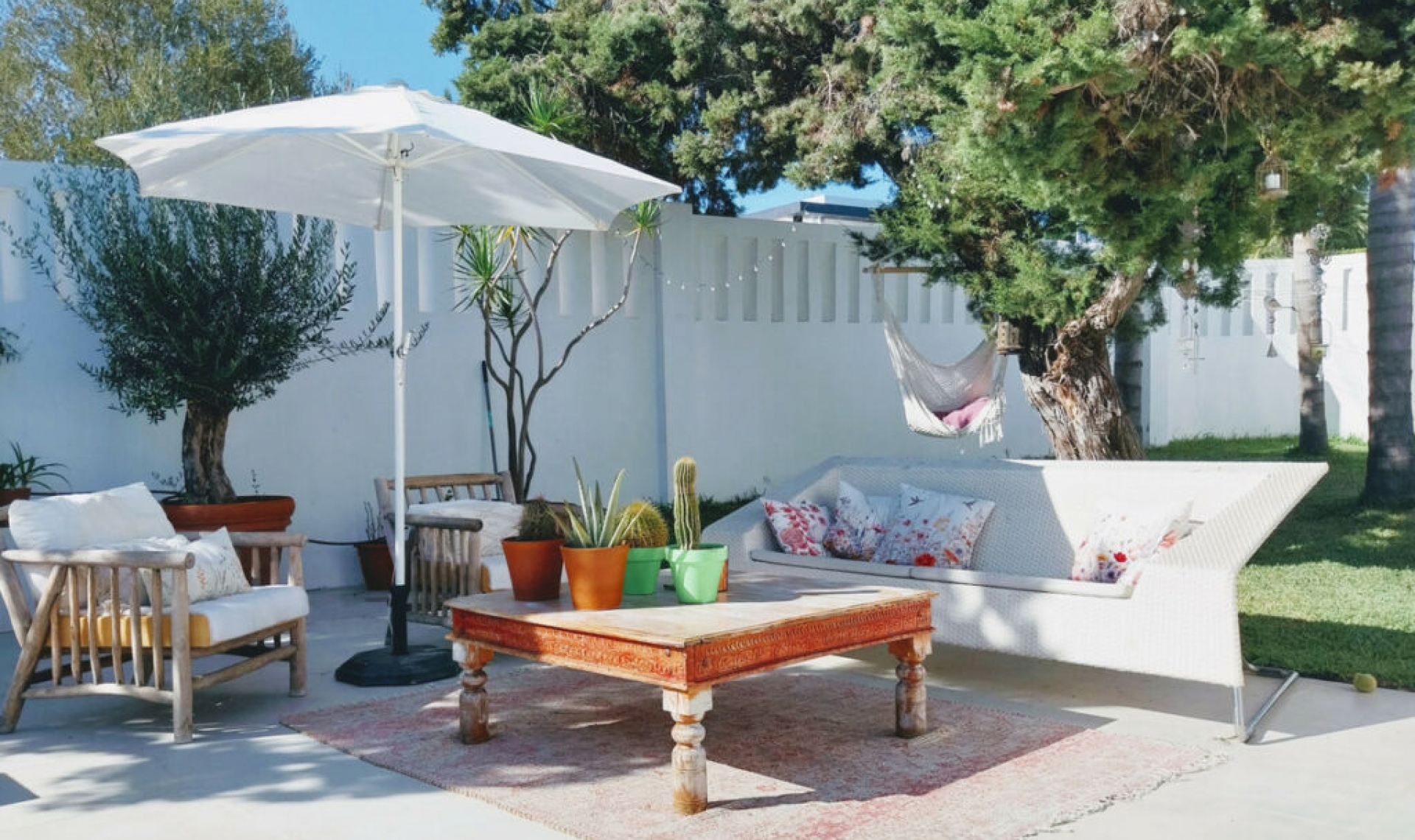 Resale - House -
Marbesa