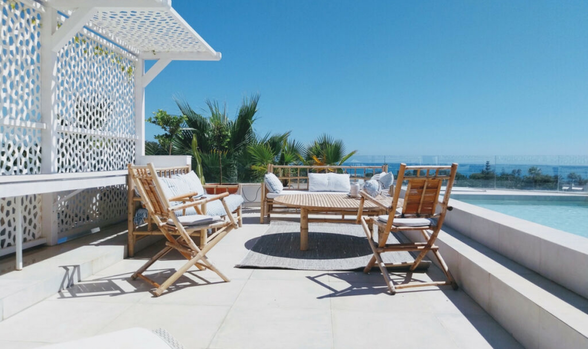 Resale - House -
Marbesa