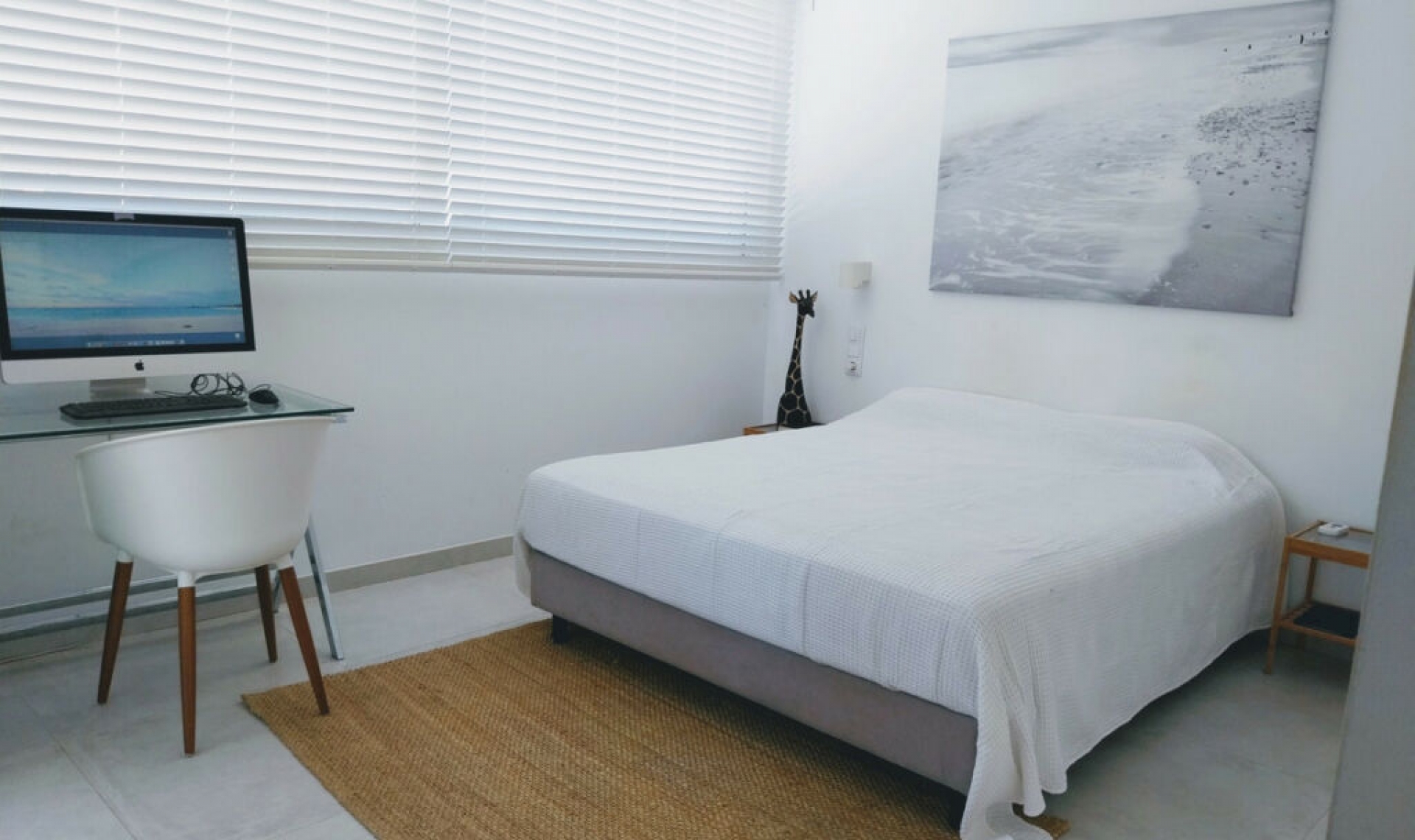 Resale - House -
Marbesa