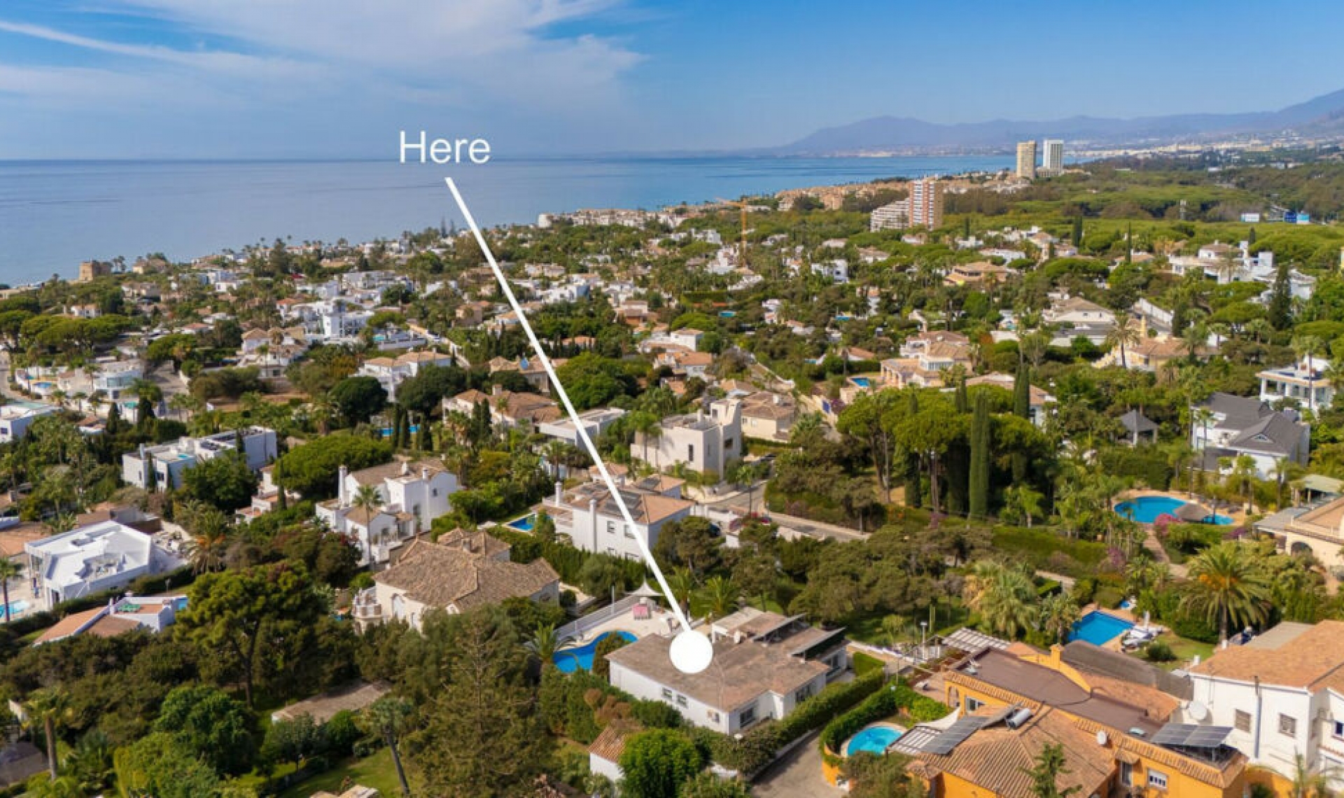Resale - House -
Marbesa