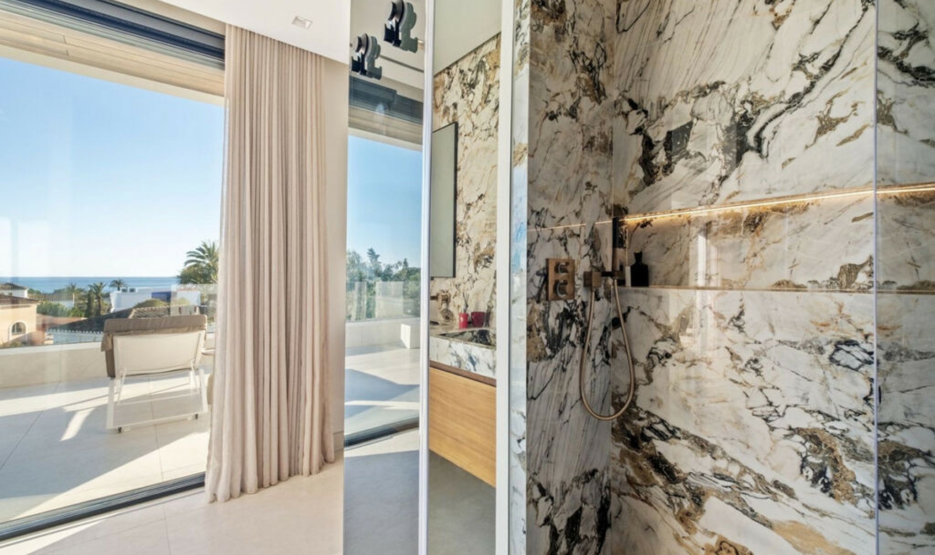 Resale - House -
Marbesa