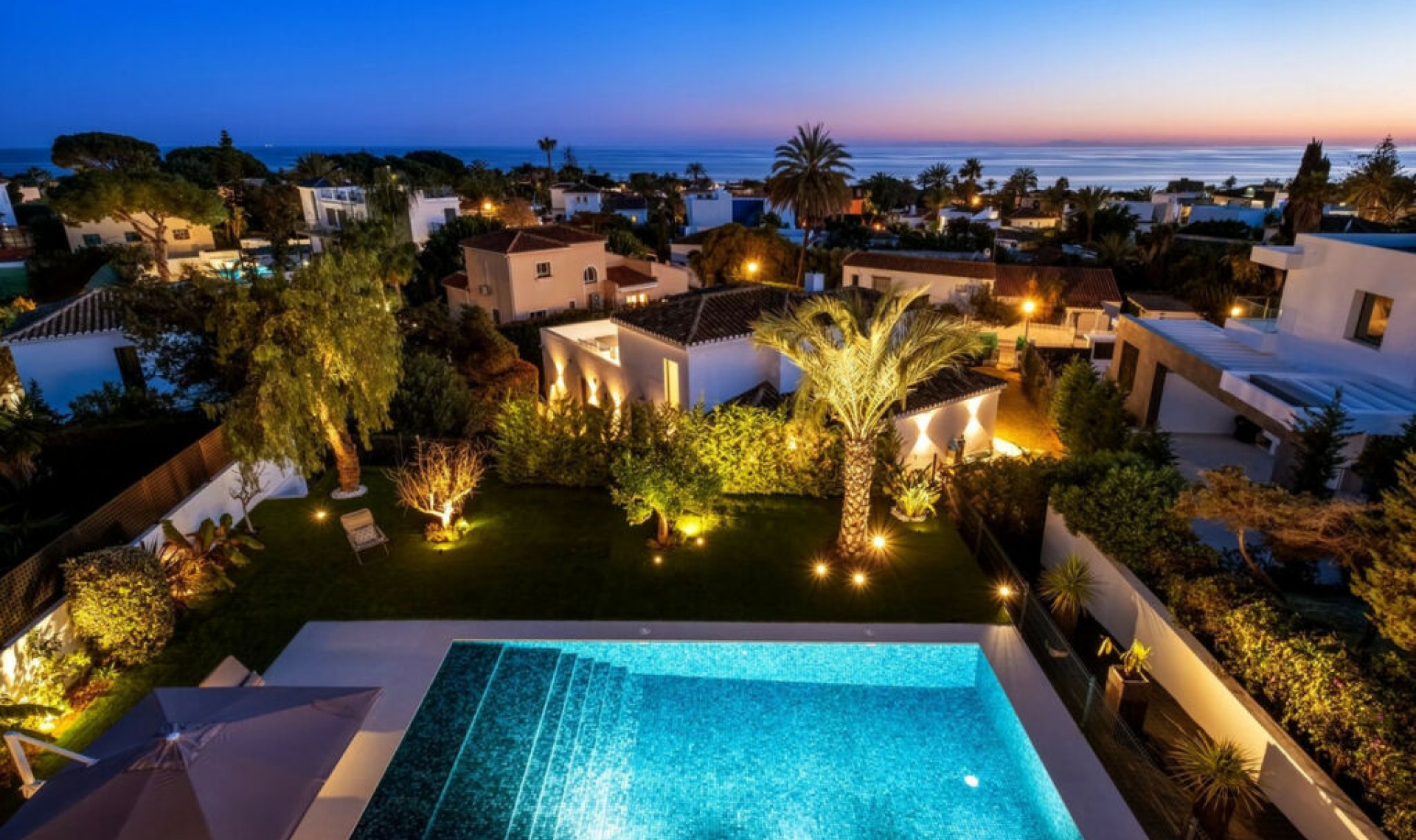 Resale - House -
Marbesa