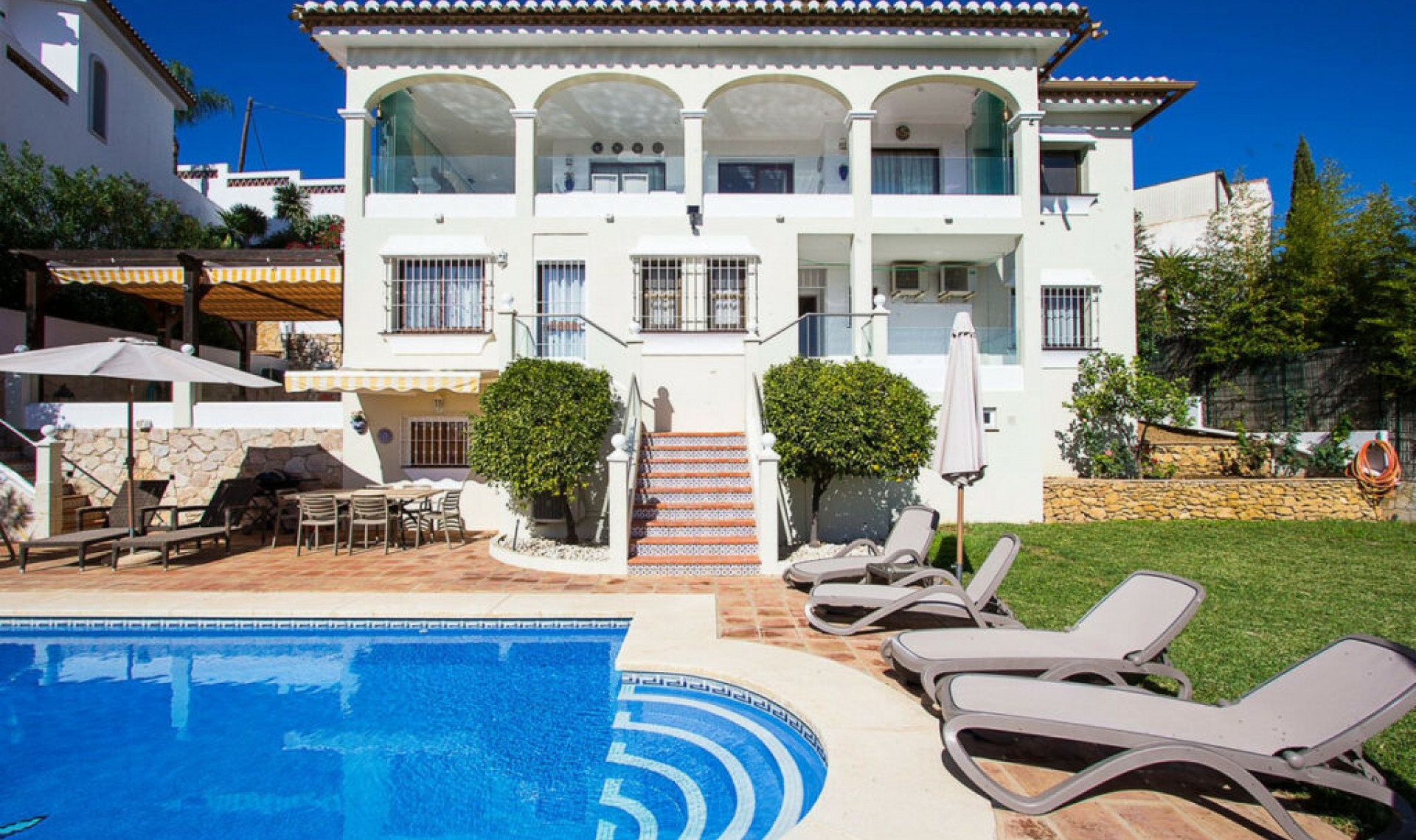 Resale - House -
Mijas Costa
