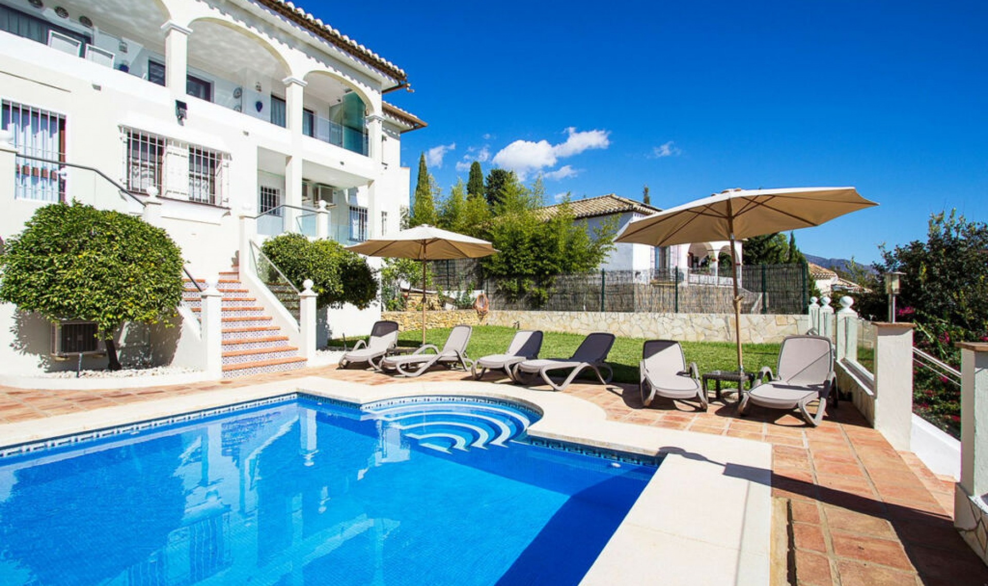 Resale - House -
Mijas Costa