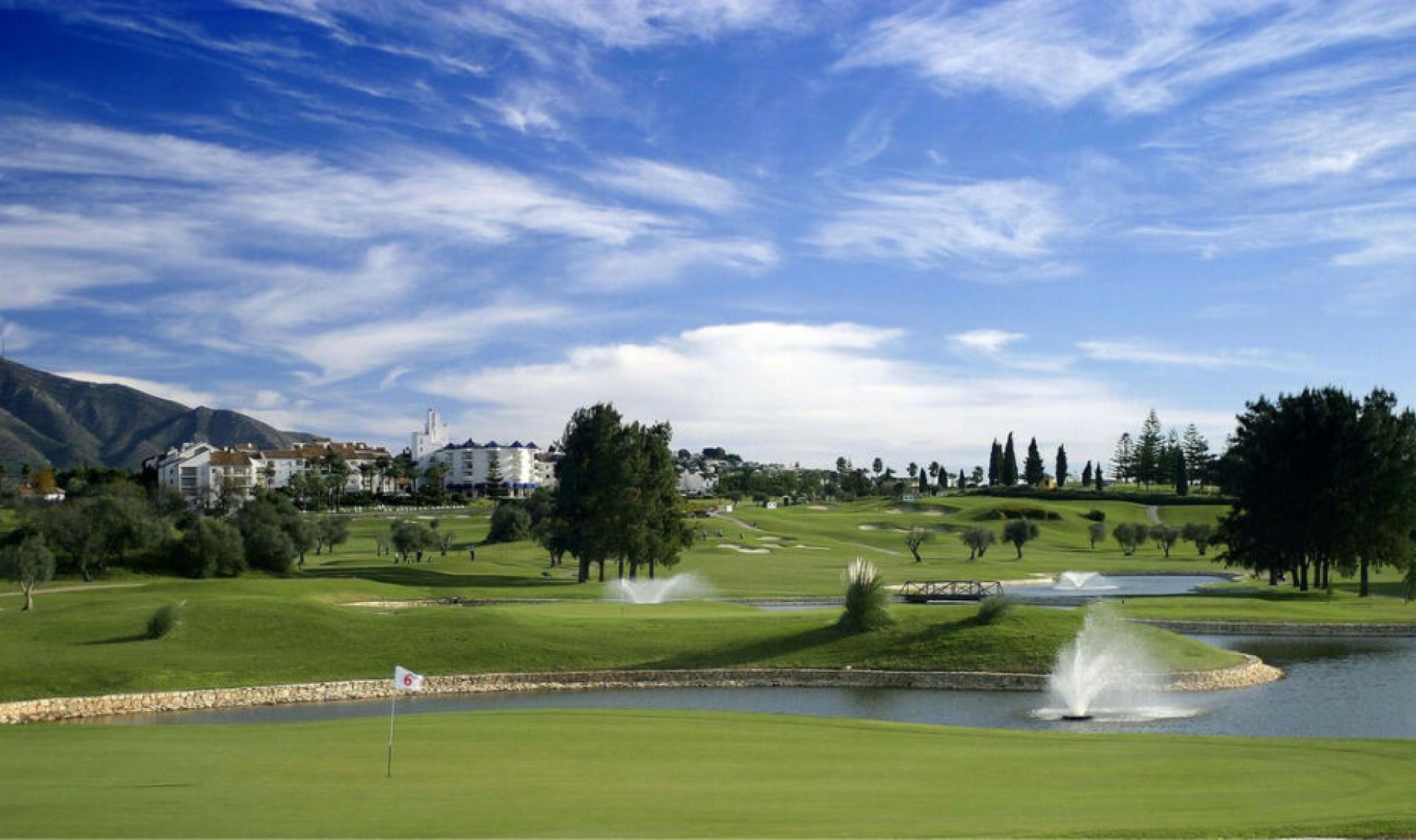 Resale - House -
Mijas Costa