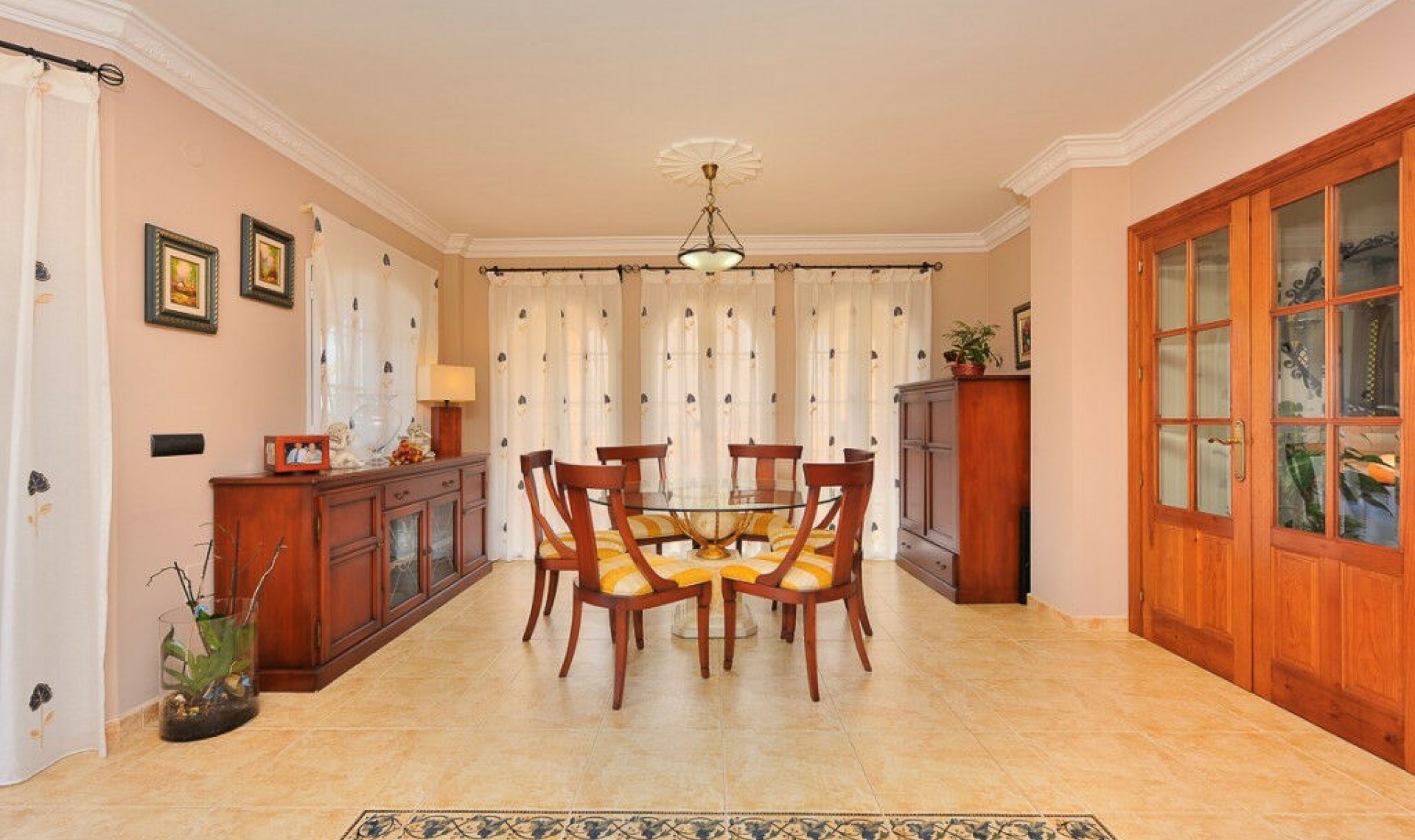 Resale - House -
Mijas Costa
