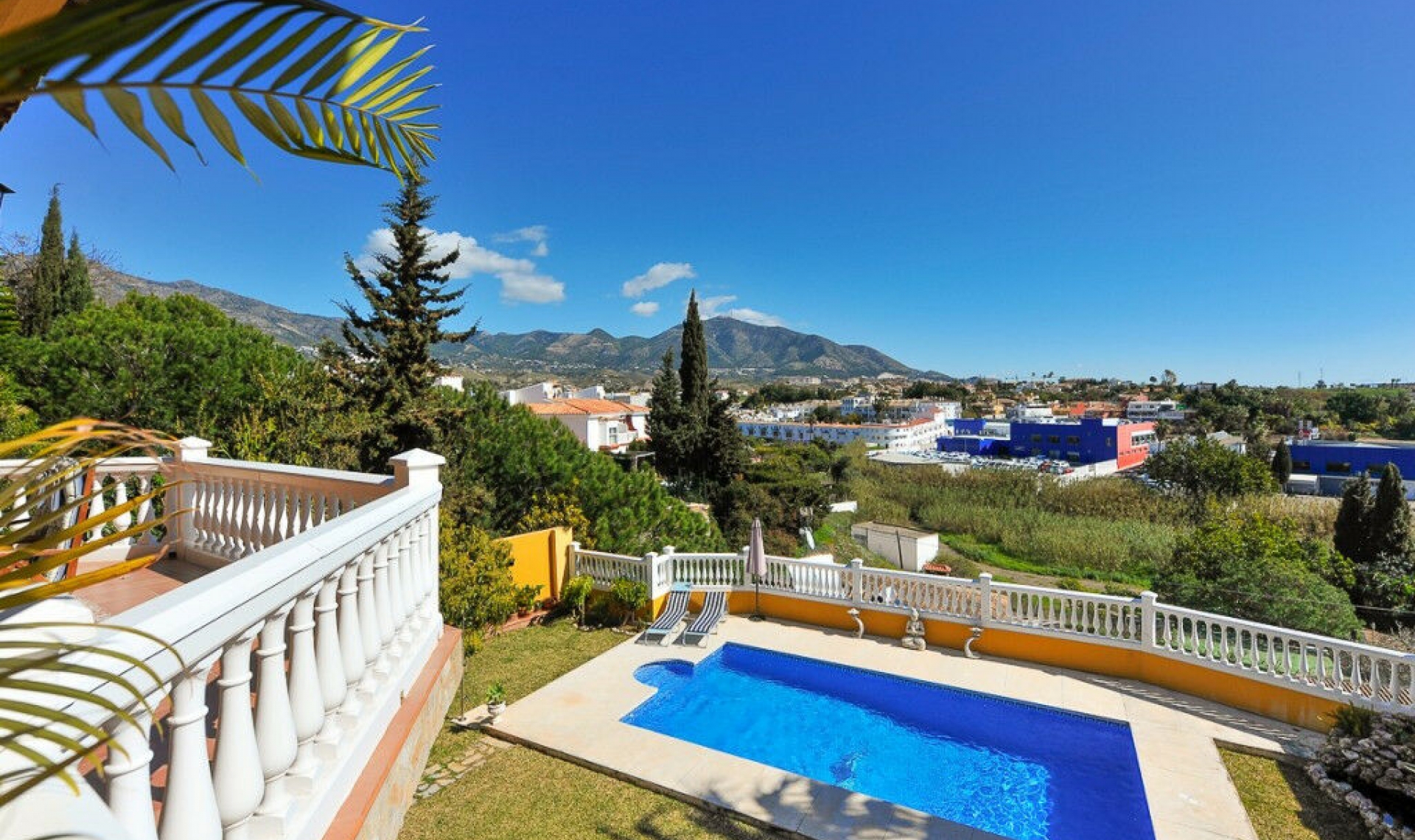 Resale - House -
Mijas Costa