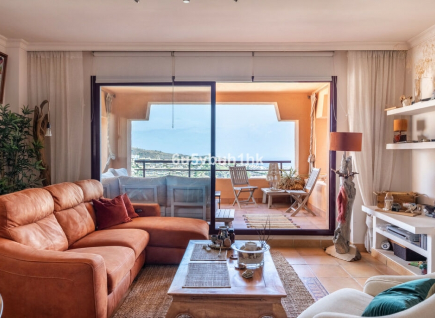 Resale - House -
Mijas Costa