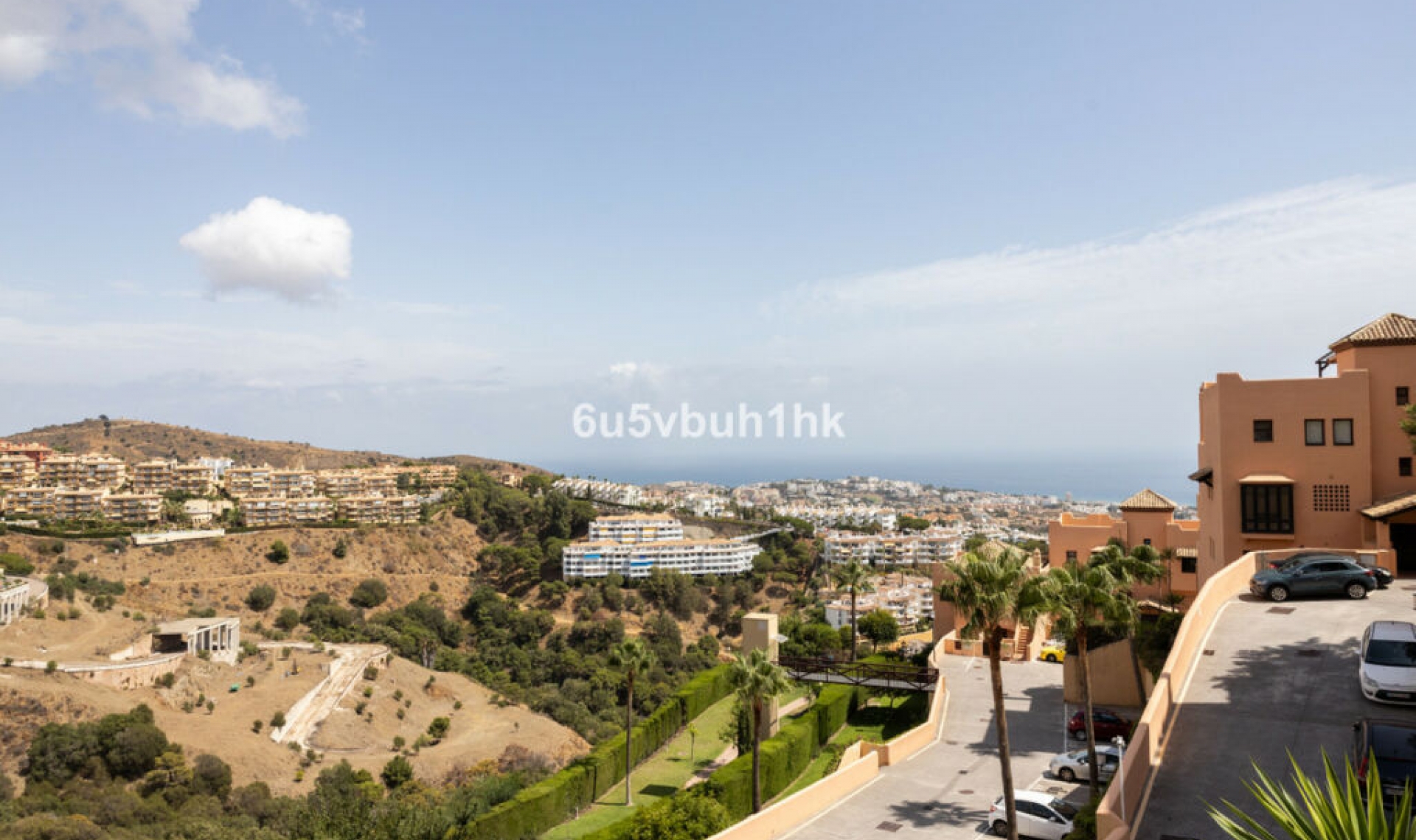 Resale - House -
Mijas Costa
