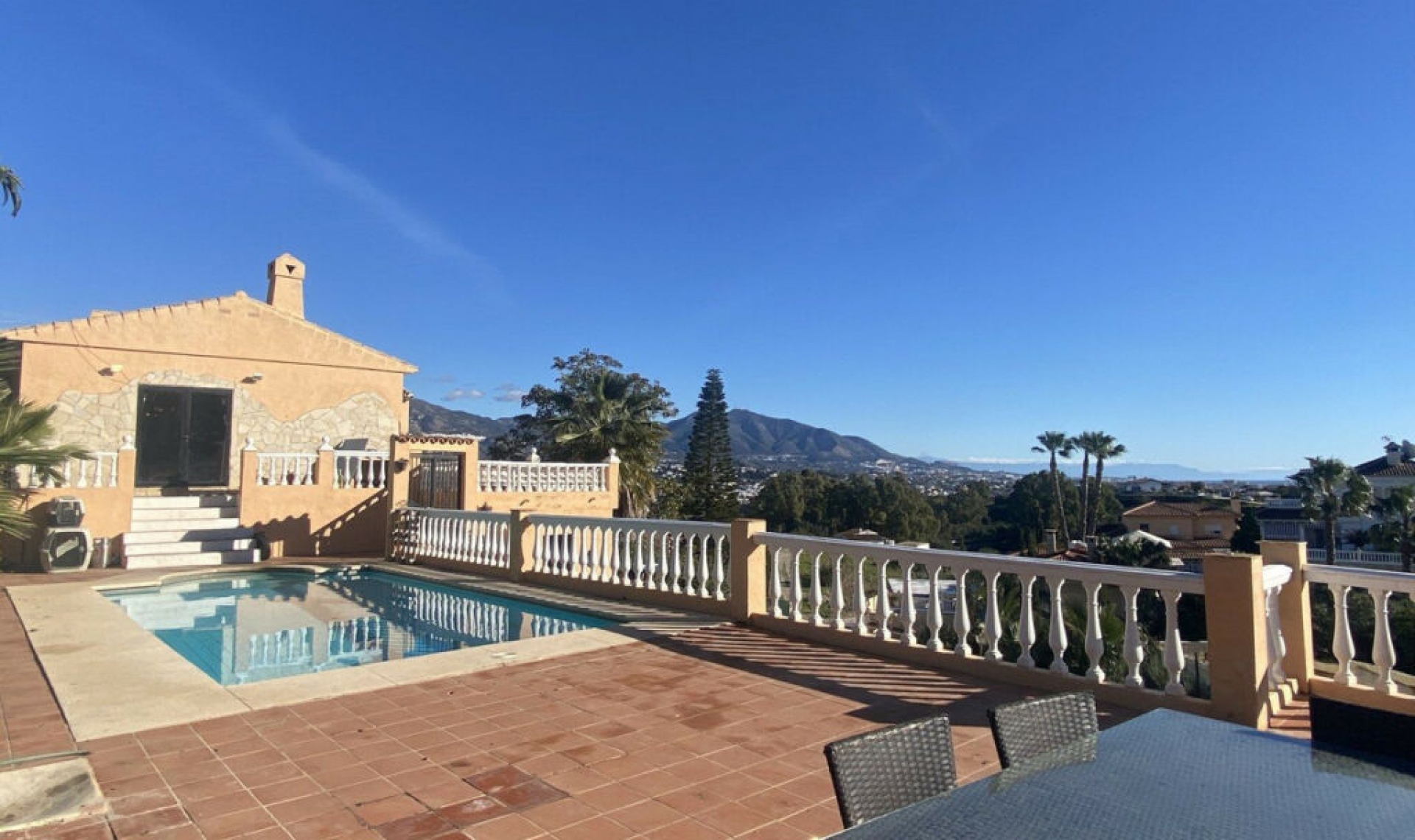Resale - House -
Mijas Costa