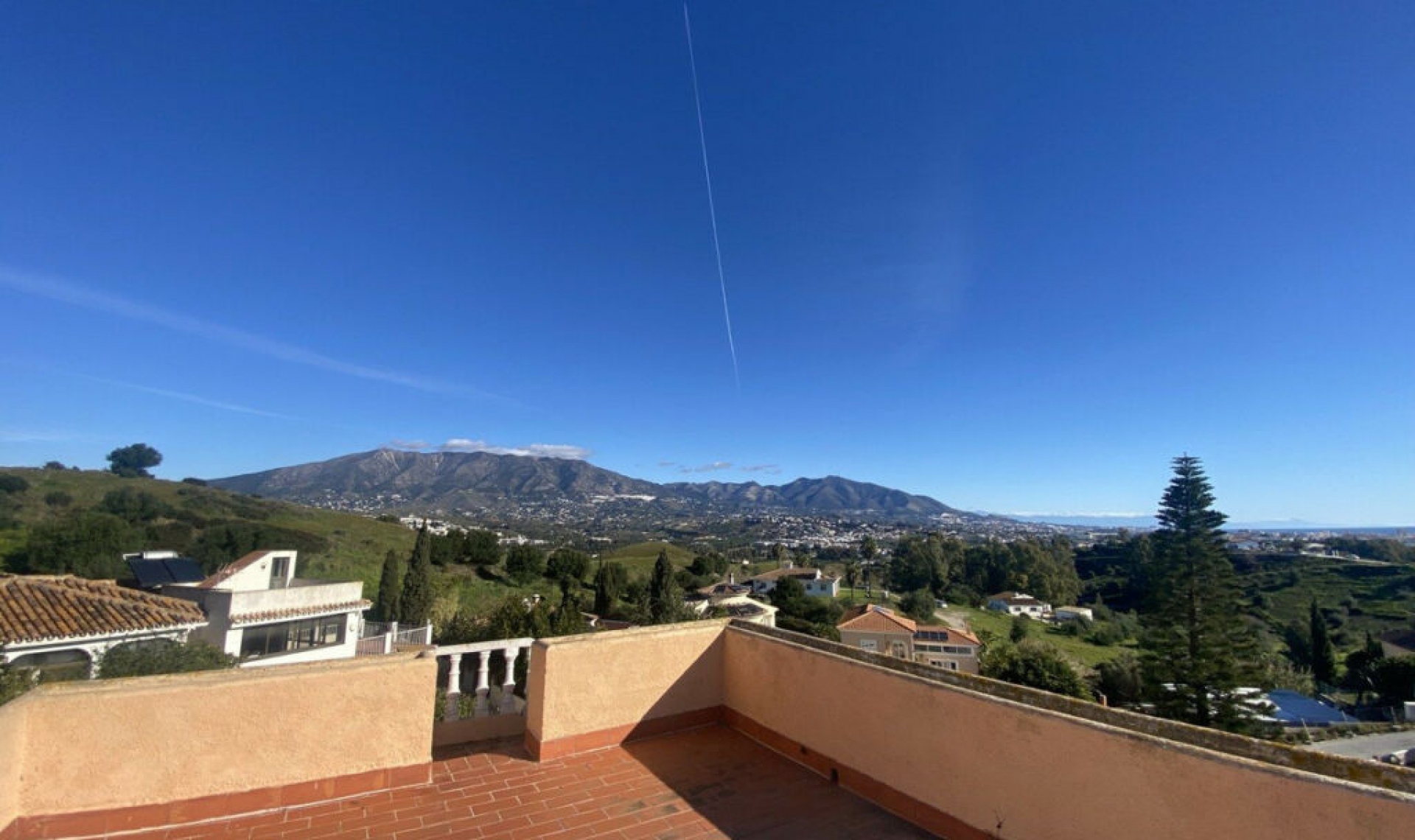 Resale - House -
Mijas Costa
