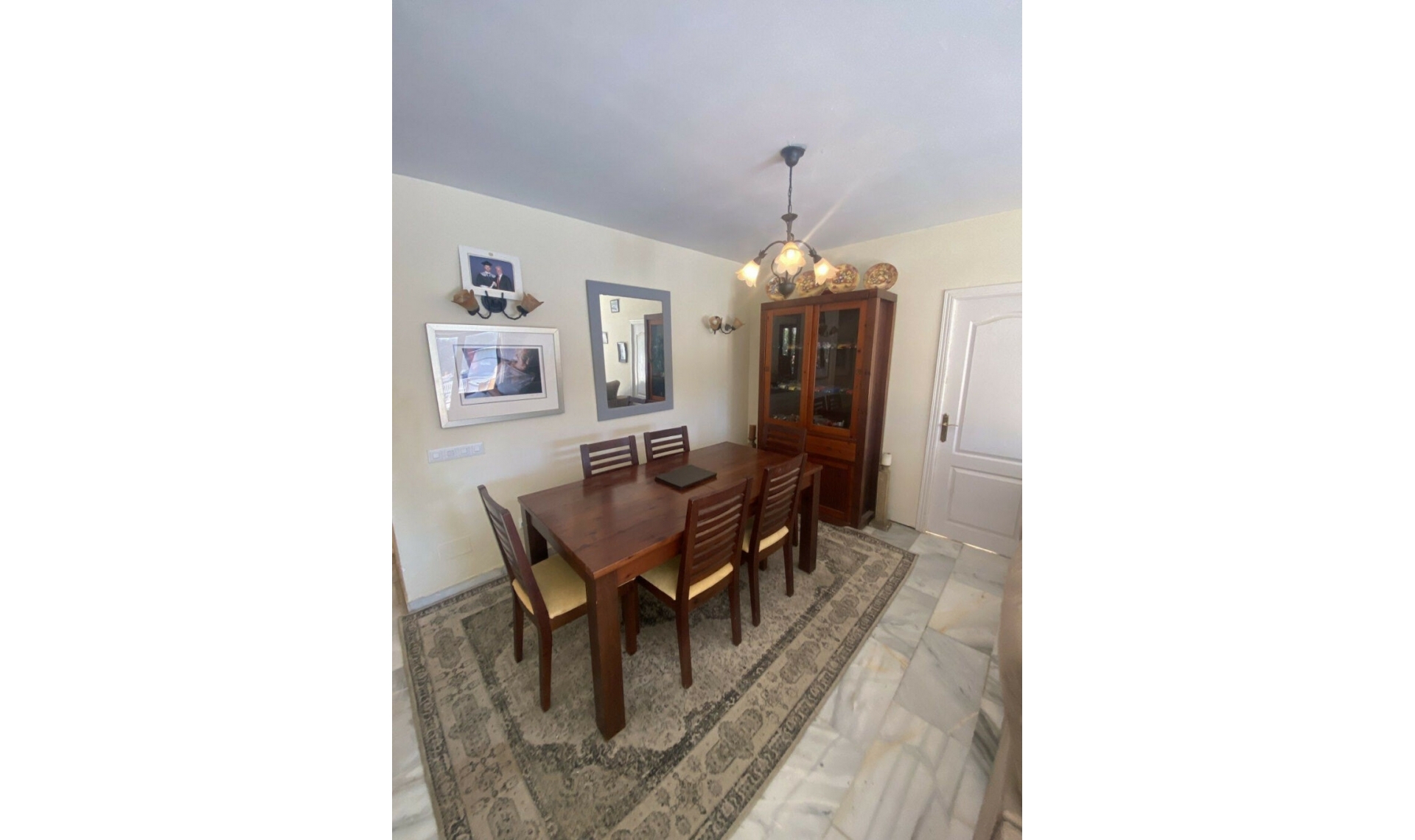 Resale - House -
Mijas Costa