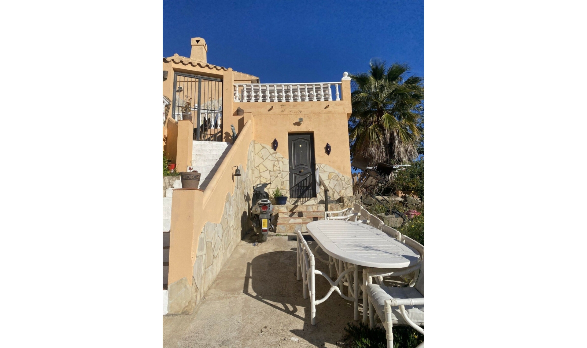 Resale - House -
Mijas Costa