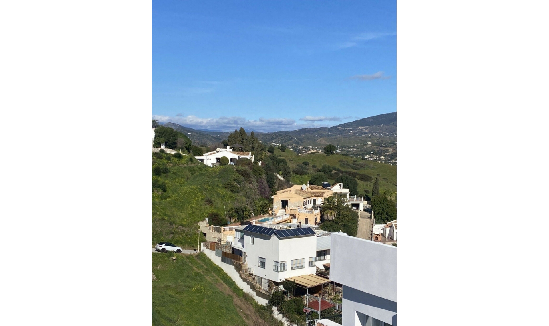 Resale - House -
Mijas Costa