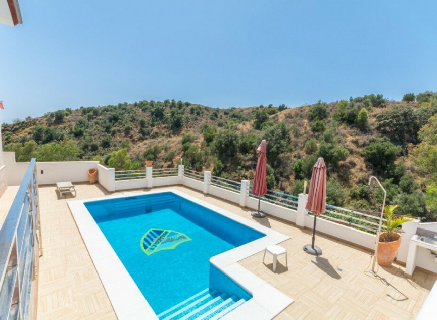 Resale - House -
Mijas Costa