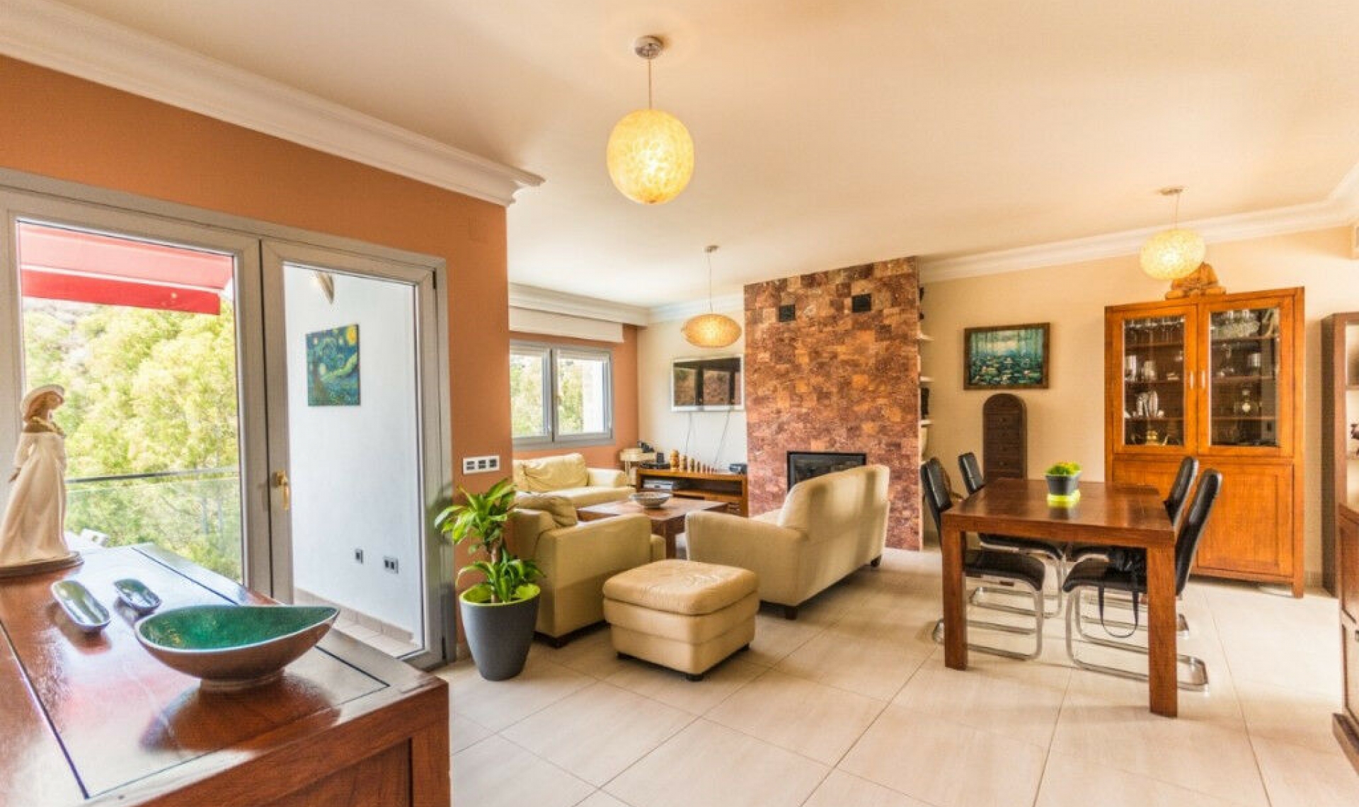 Resale - House -
Mijas Costa