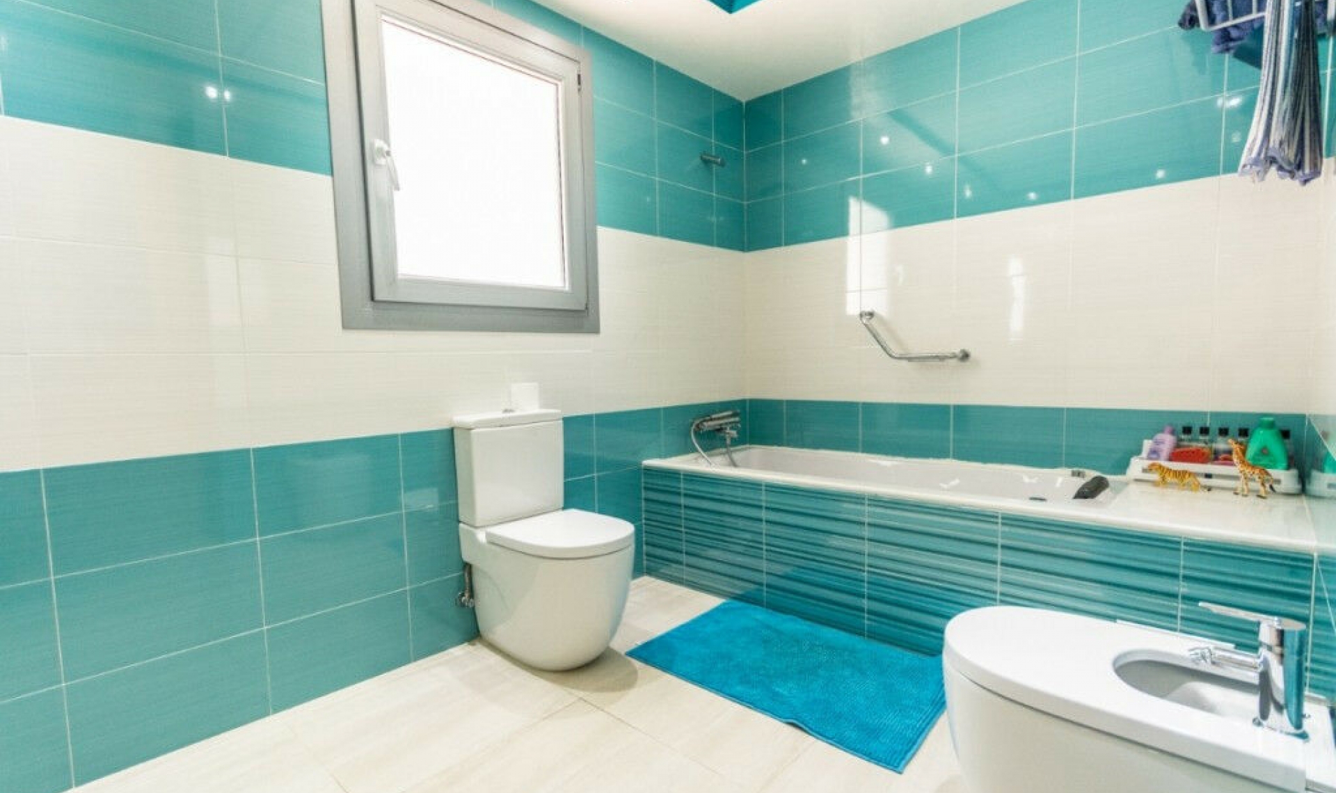 Resale - House -
Mijas Costa