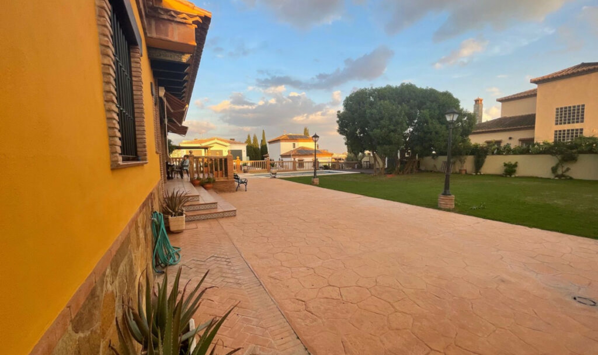 Resale - House -
Mijas Costa