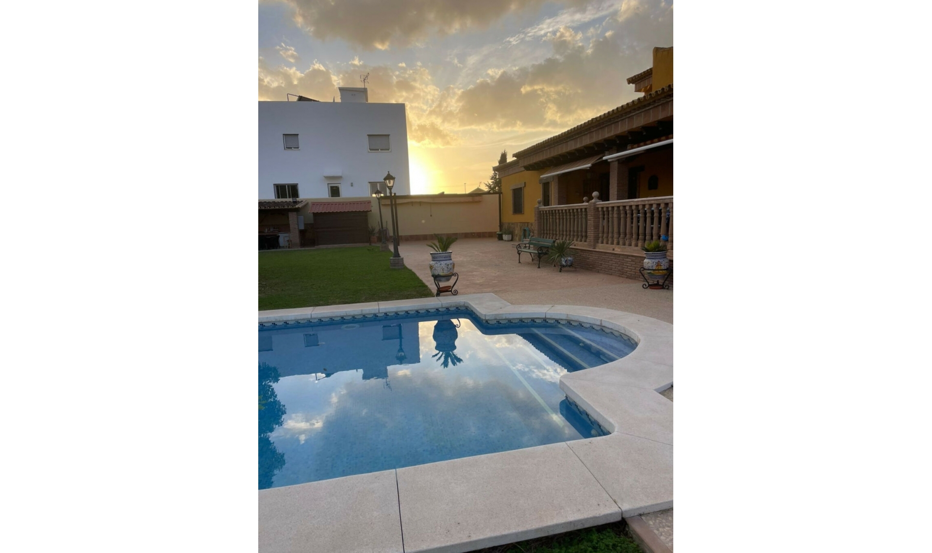 Resale - House -
Mijas Costa