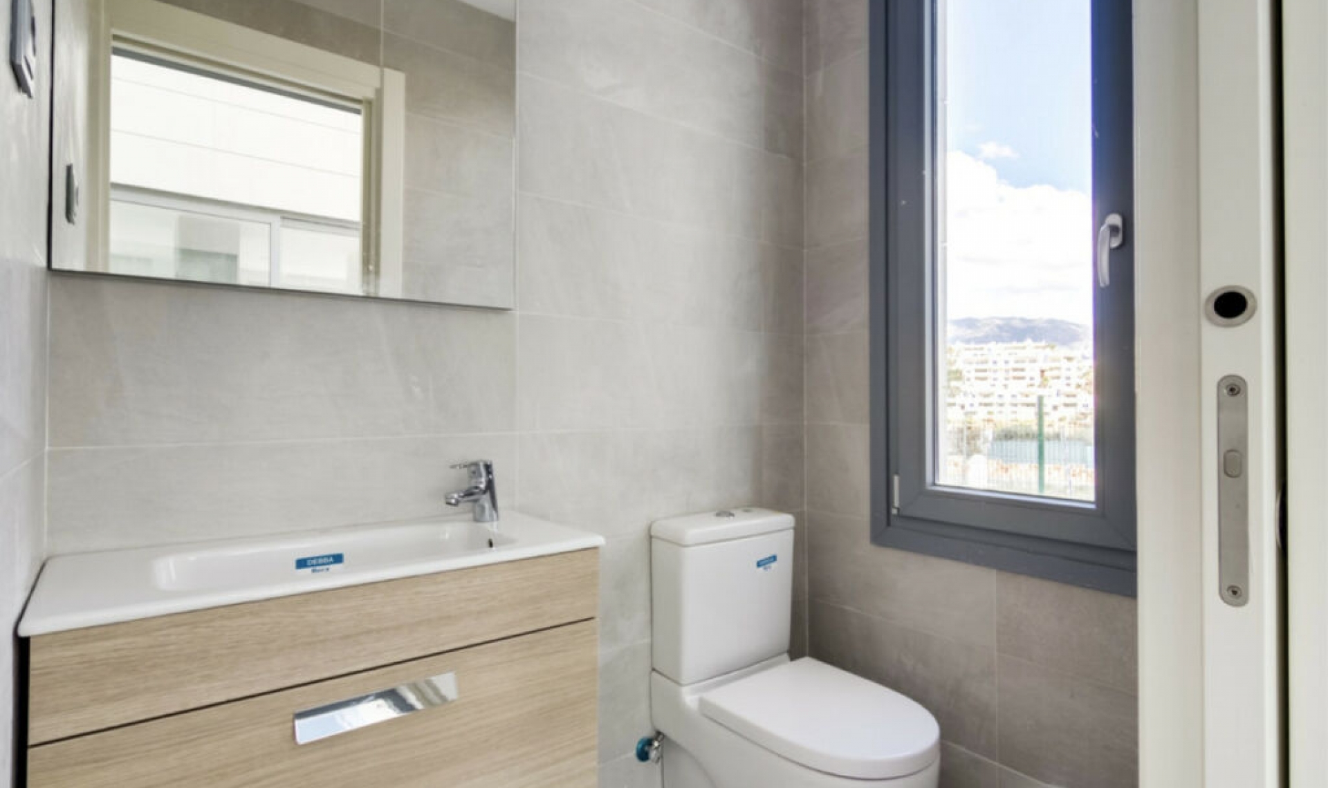 Resale - House -
Mijas Costa
