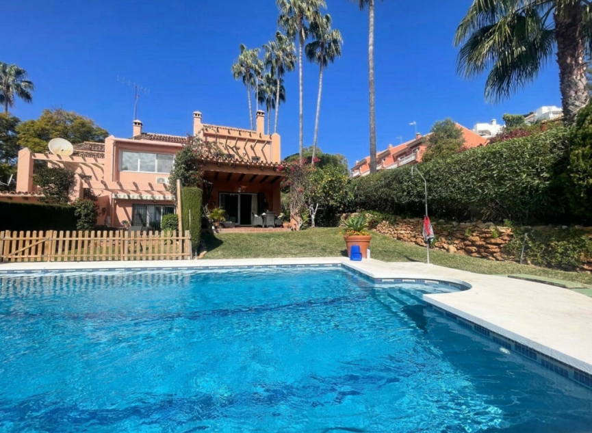 Resale - House -
Mijas Costa
