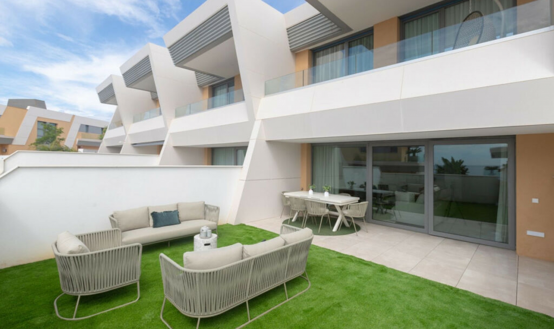 Resale - House -
Mijas Costa