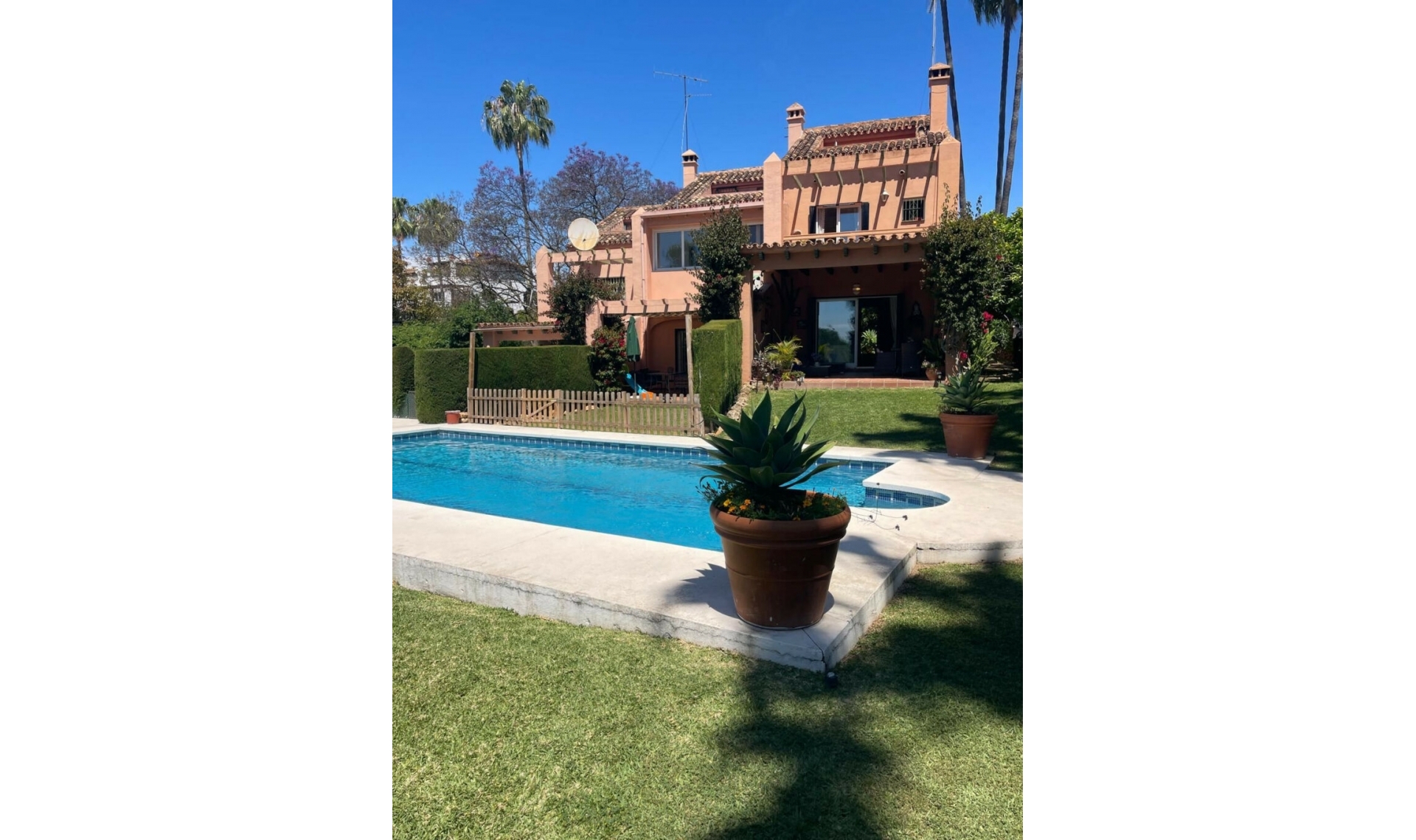 Resale - House -
Mijas Costa