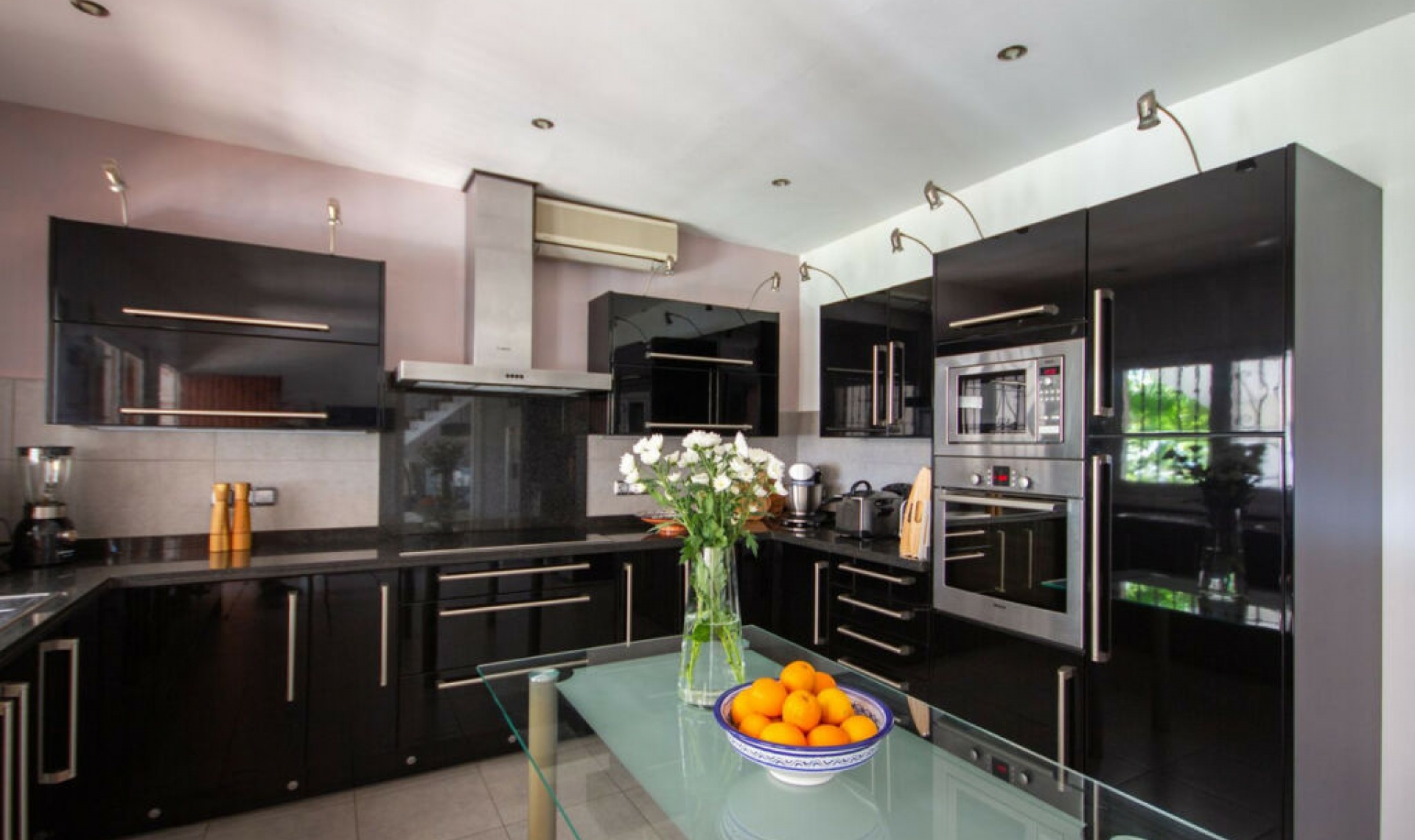 Resale - House -
Mijas Costa